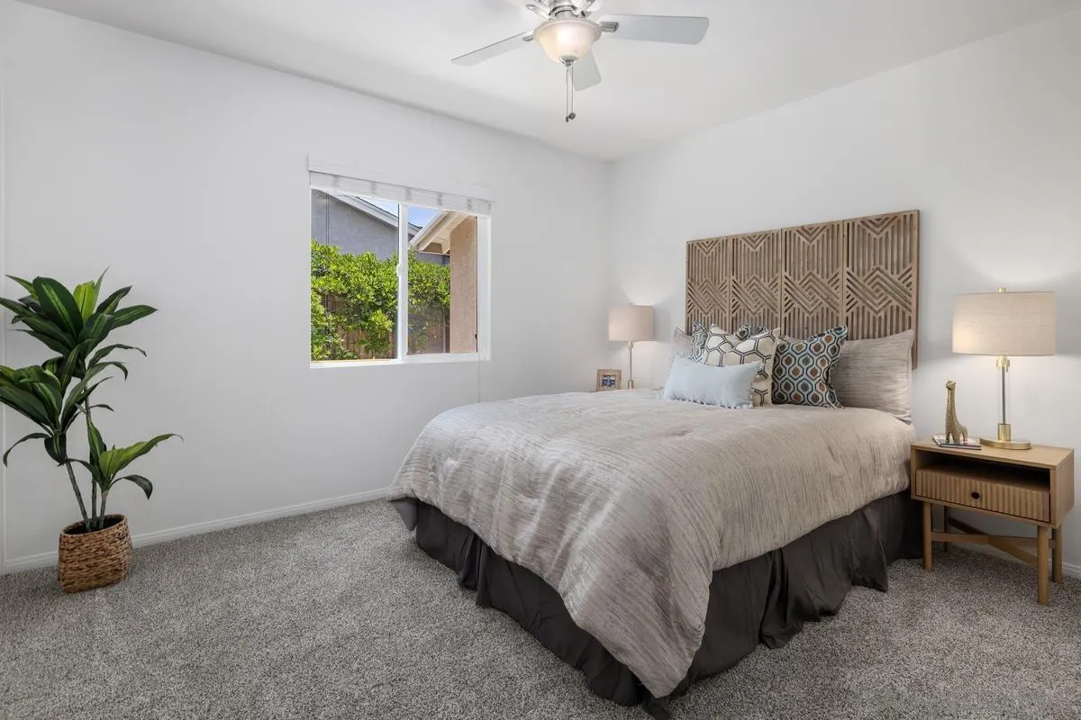 https://cdn.realtyfeed.com/cdn/127/250031616/24f8b05927880563adb14c5b3d1b3eaa.webp