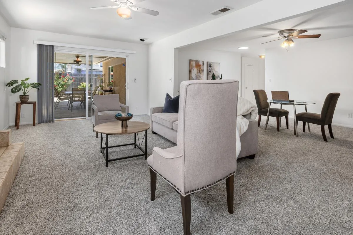 https://cdn.realtyfeed.com/cdn/127/250031616/4a088e42f02cdc4f49a38c8483f64953.webp