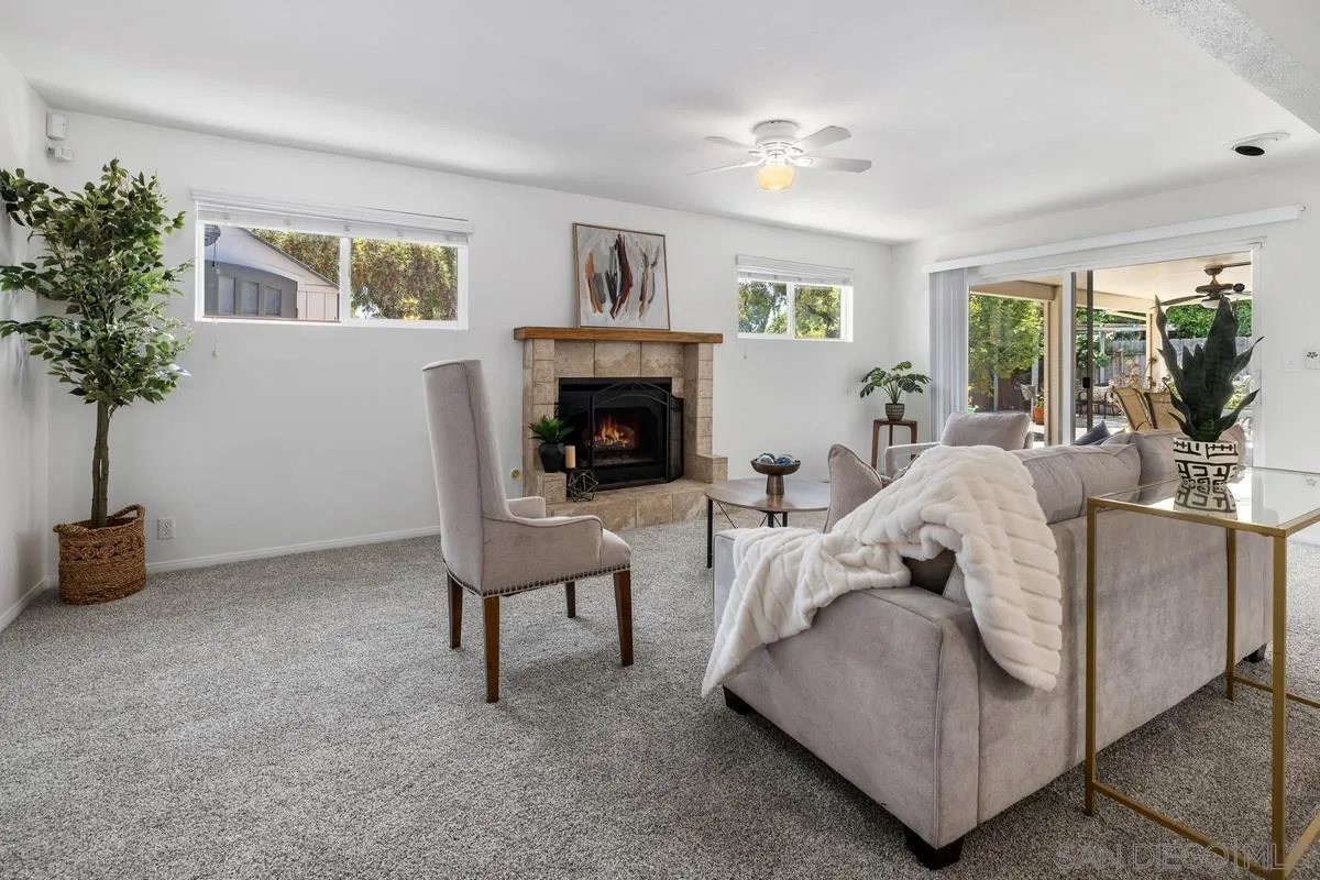https://cdn.realtyfeed.com/cdn/127/250031616/8f1129ab2edda51f2786c999b612f734.webp