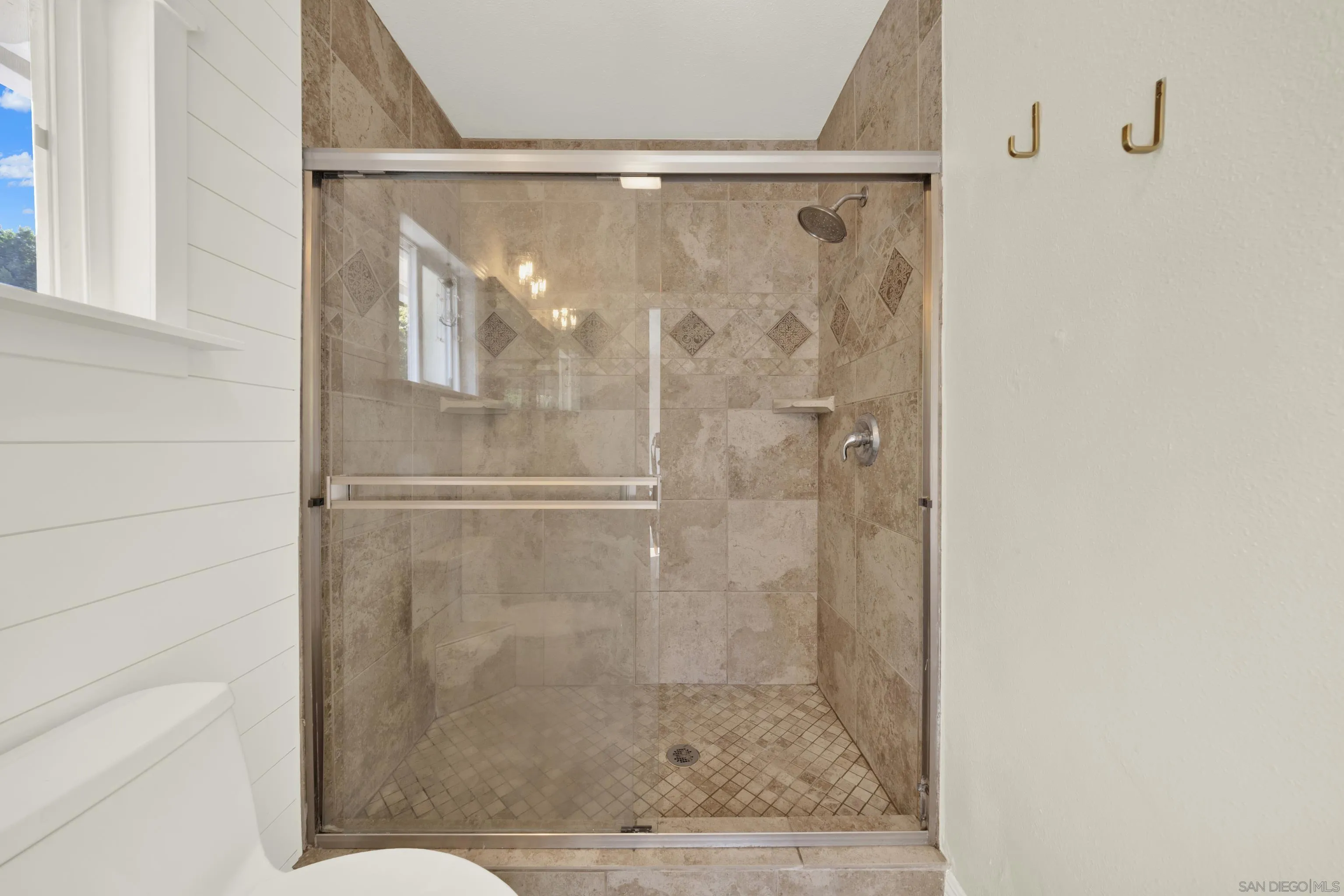 https://cdn.realtyfeed.com/cdn/127/250031628/b0ab9a59a81944966768c28c136f28b1.webp