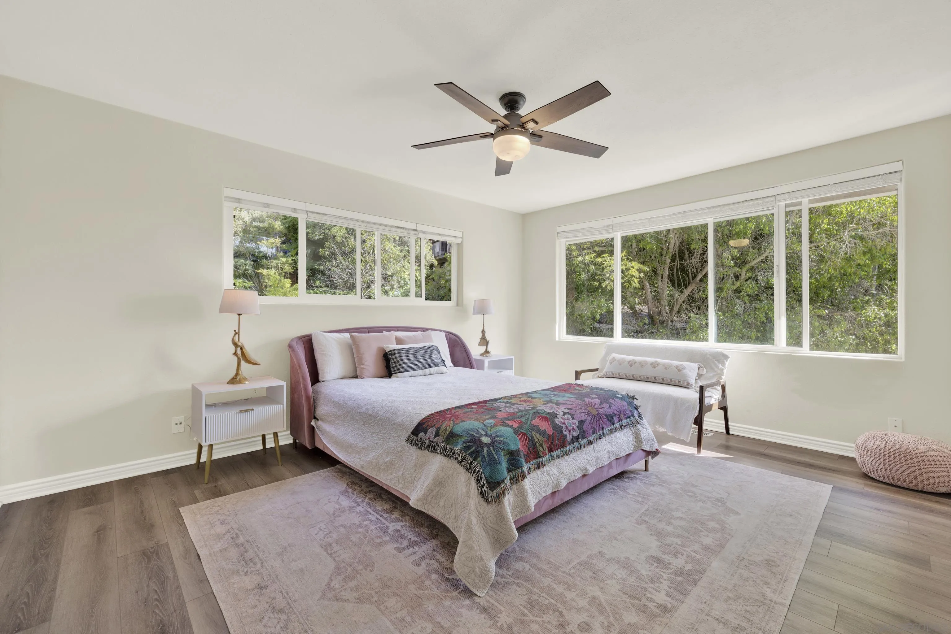 https://cdn.realtyfeed.com/cdn/127/250031628/bdef7d96da232a5f2b9bbd5dadce3155.webp