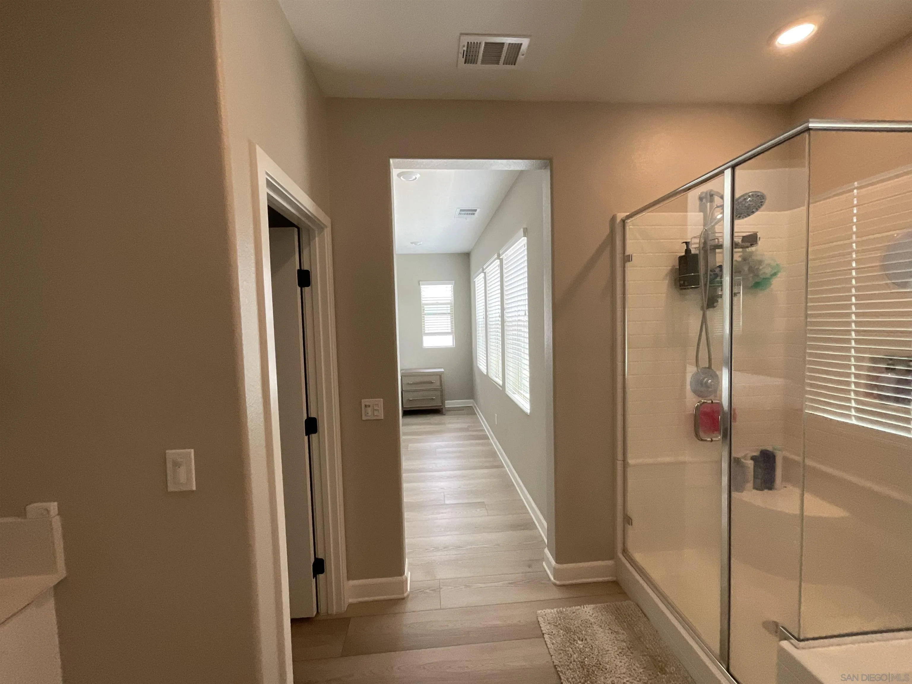 https://cdn.realtyfeed.com/cdn/127/250031637/60750febabad4338c3c2eda508175535.webp