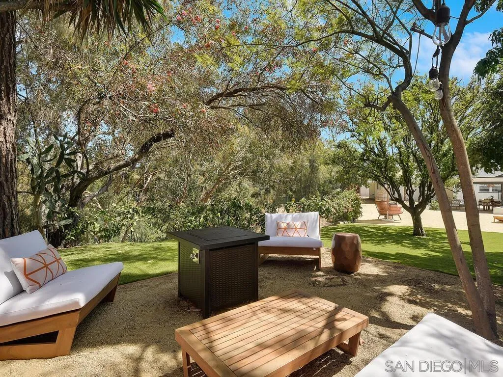 https://cdn.realtyfeed.com/cdn/127/250031638/2d6d6c1822ff1d9b1e515e14e917afde.webp