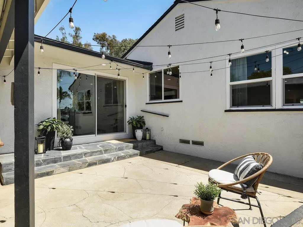 https://cdn.realtyfeed.com/cdn/127/250031638/6a49faf6622f6fb5a71c1938f9556f24.webp