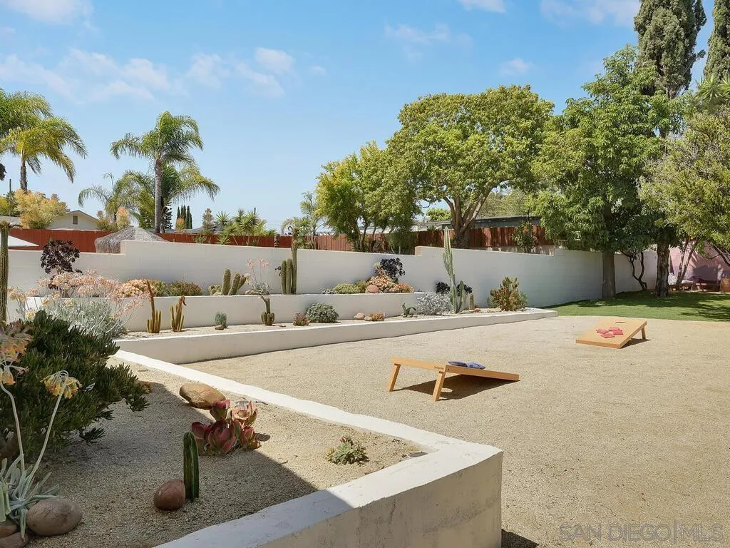 https://cdn.realtyfeed.com/cdn/127/250031638/c0f524c9a6a29fb3ad68b28b32701702.webp