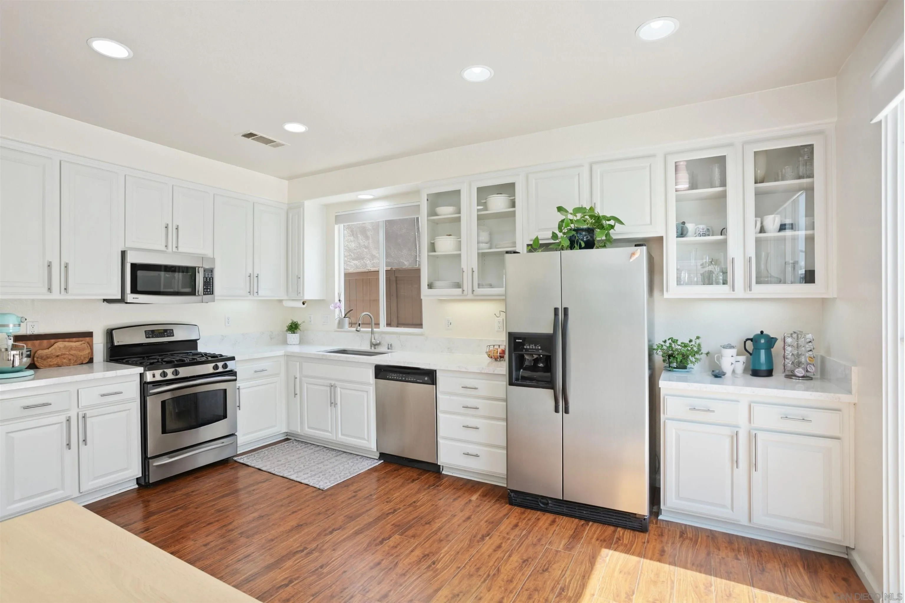 https://cdn.realtyfeed.com/cdn/127/250031639/5b389246c0a41adeaef1180a036f73ea.webp