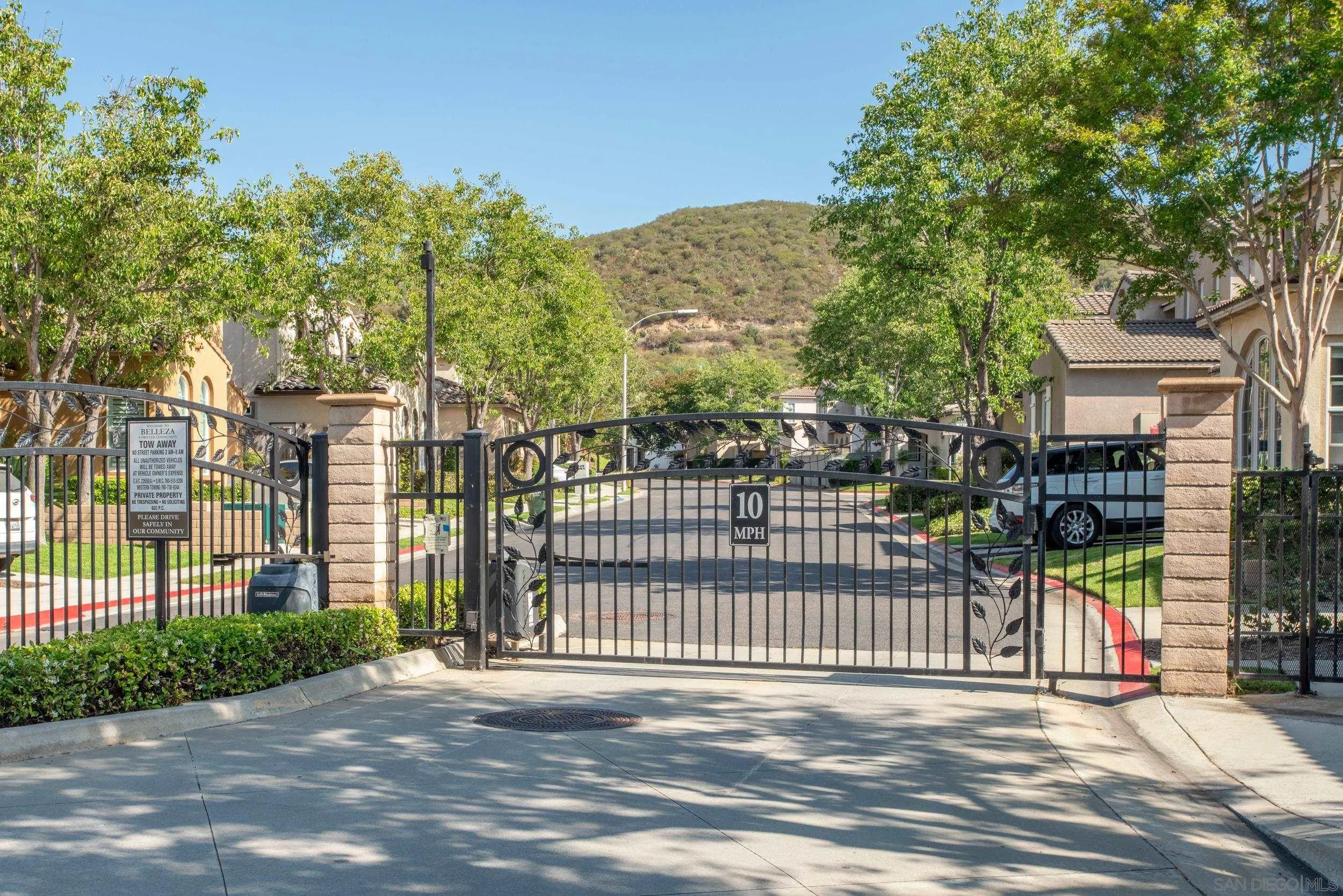https://cdn.realtyfeed.com/cdn/127/250031639/ae9748c6aa6b3c89ec7abc0fc74185d5.webp