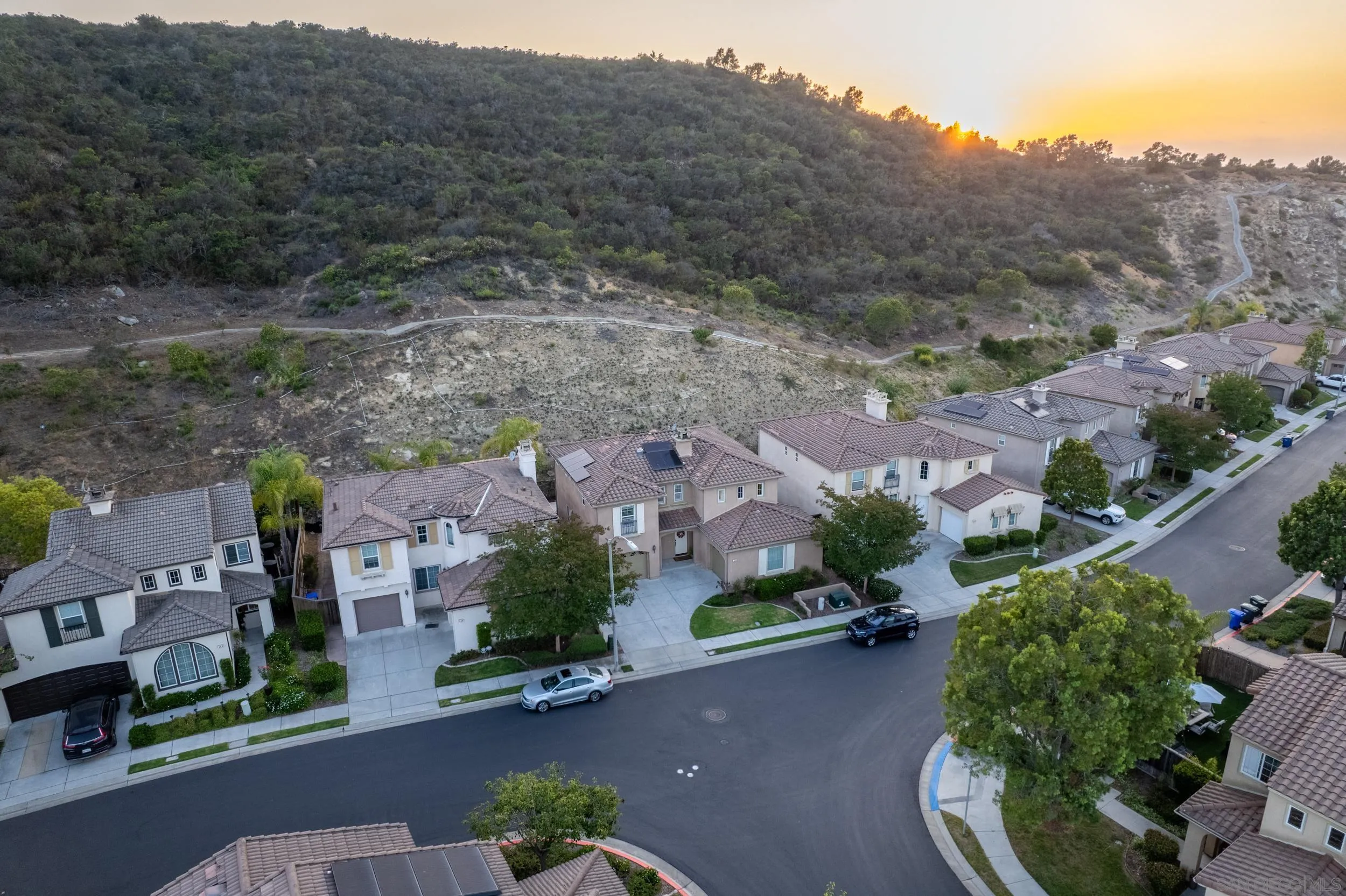 https://cdn.realtyfeed.com/cdn/127/250031639/d9b598547dab9fde7236584b7402414f.webp