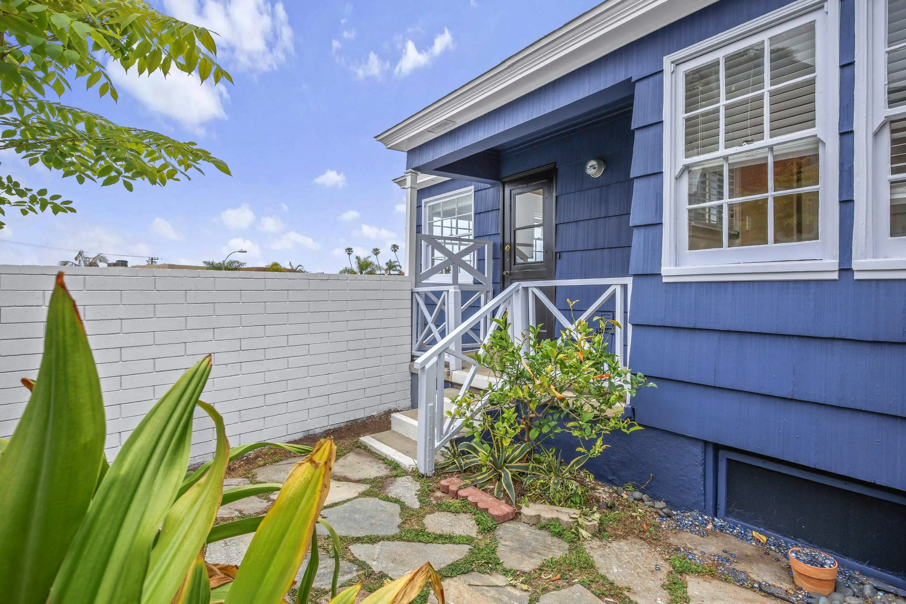 https://cdn.realtyfeed.com/cdn/127/250031656/1e0250d9ec7d662e6e9cc360e8802ee3.webp