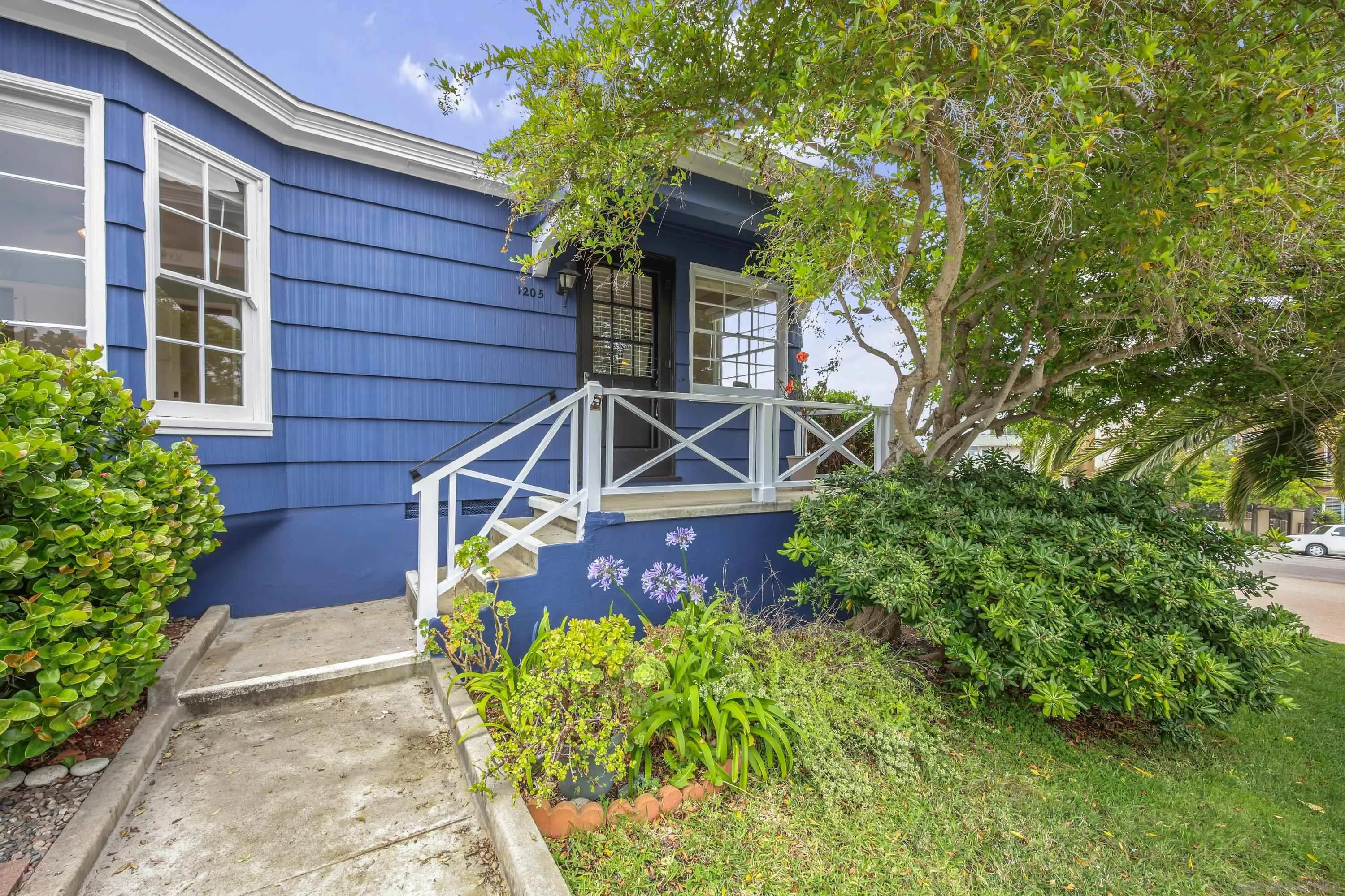 https://cdn.realtyfeed.com/cdn/127/250031656/bfa6d737e9084a724850c2e63e5145d7.webp