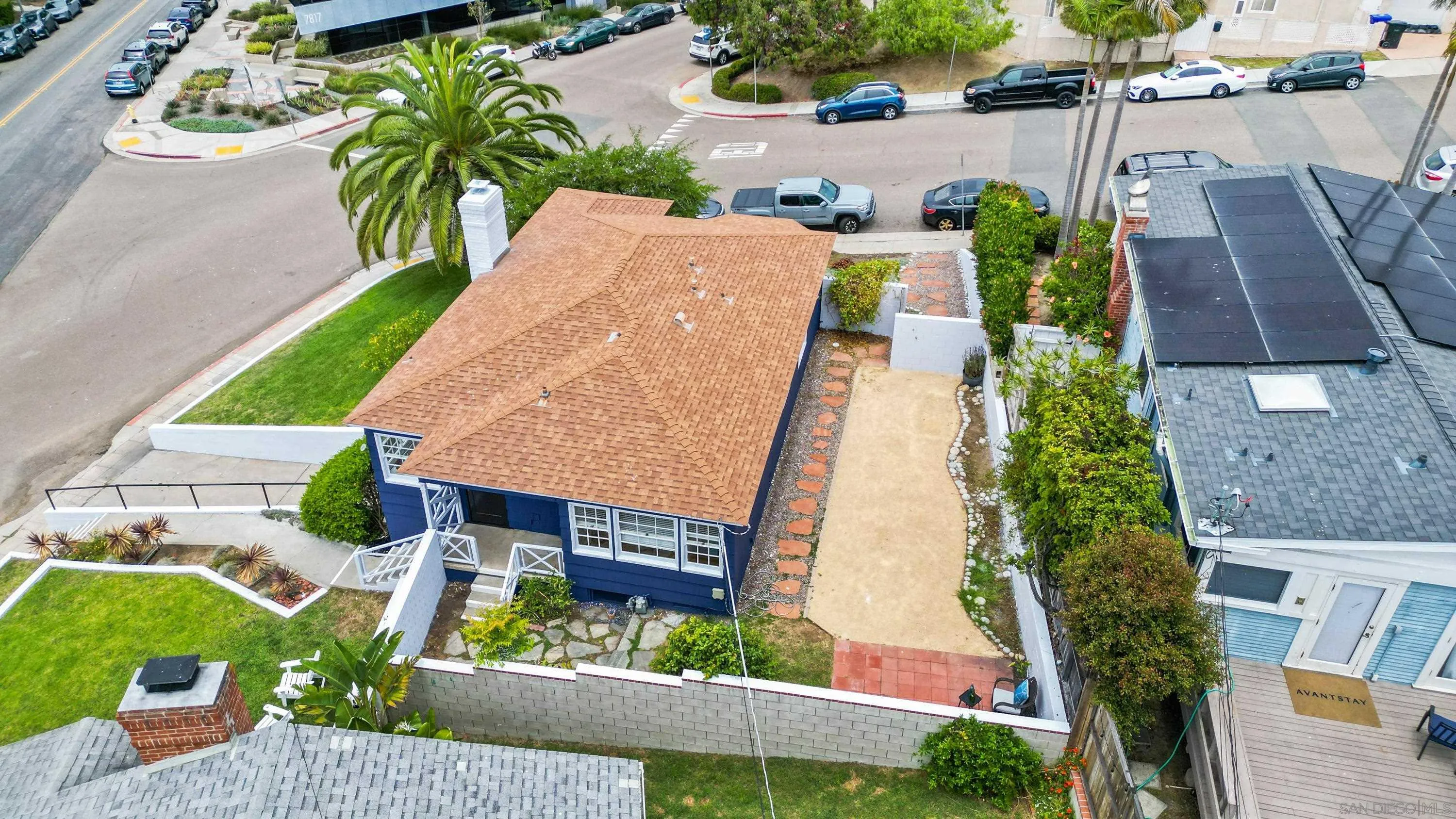 https://cdn.realtyfeed.com/cdn/127/250031656/f43c1f71b0231e468d1a8d10171267a6.webp