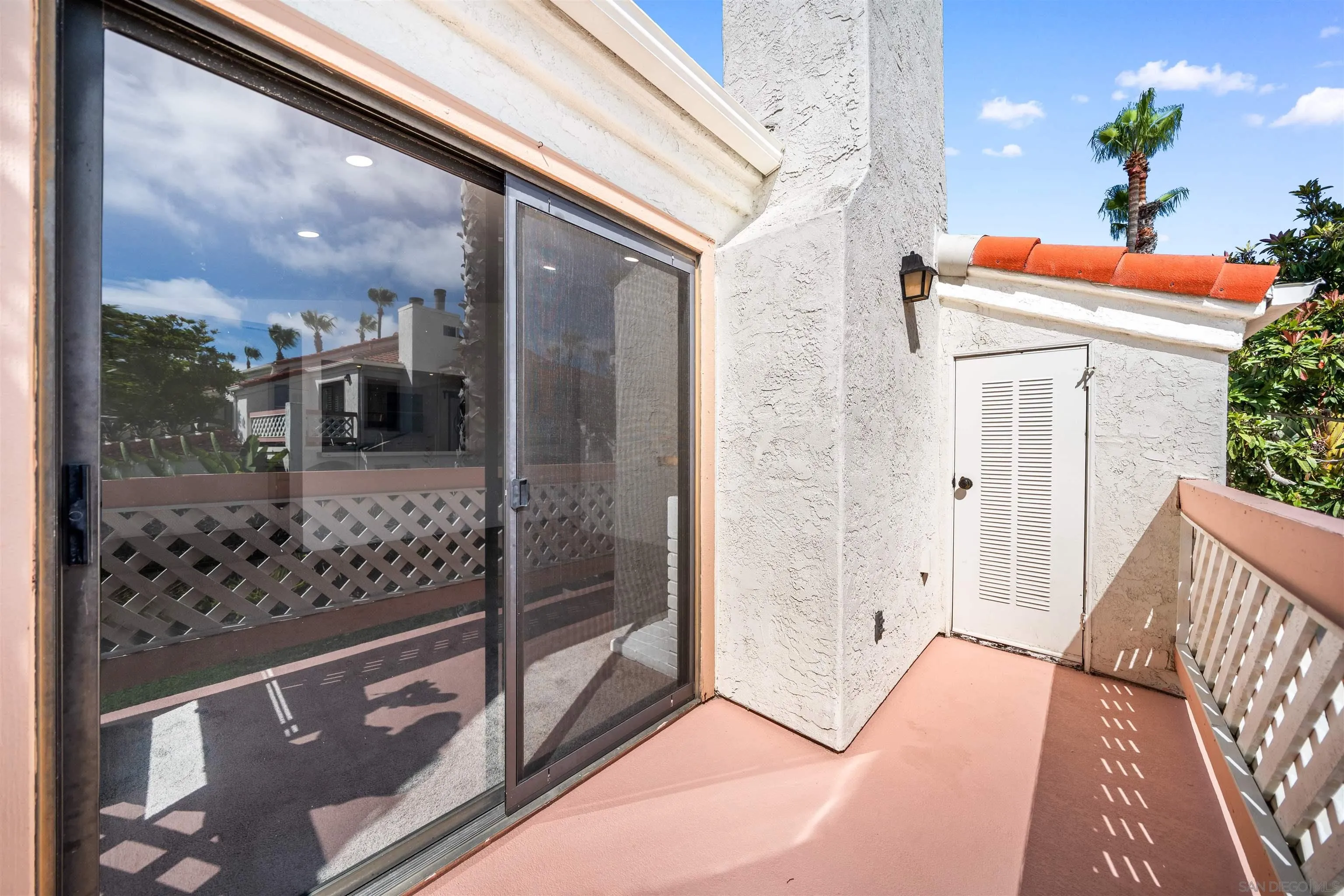 https://cdn.realtyfeed.com/cdn/127/250031659/e5e7e58aa10ed636d3a516fc79d7697b.webp