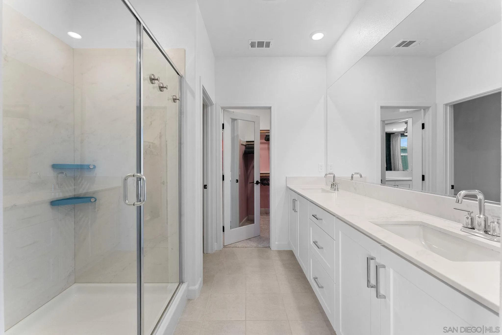 Photo #15: 250031660 Listing: Photo #15
