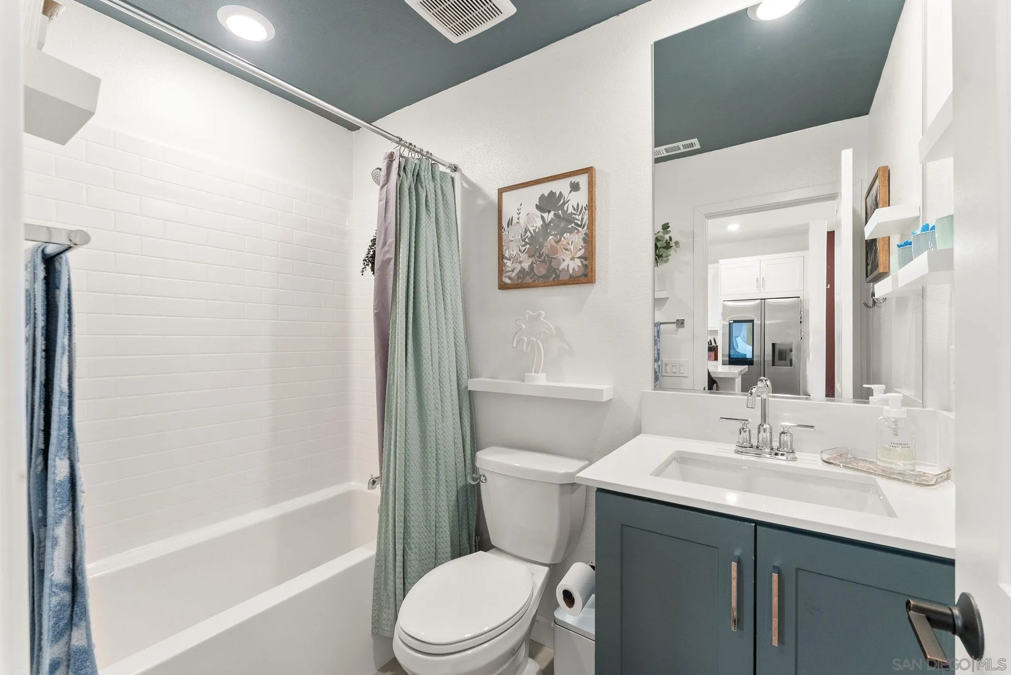 Photo #12: 250031660 Listing: Photo #12