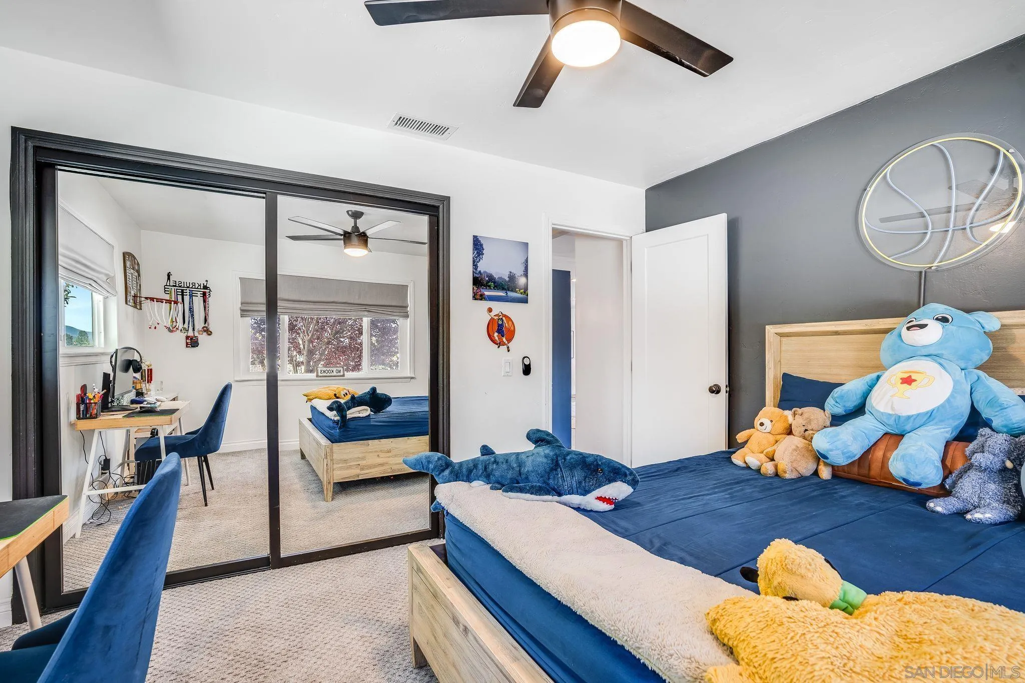 https://cdn.realtyfeed.com/cdn/127/250031689/1d75a01f159822a714ab895ec815ed36.webp