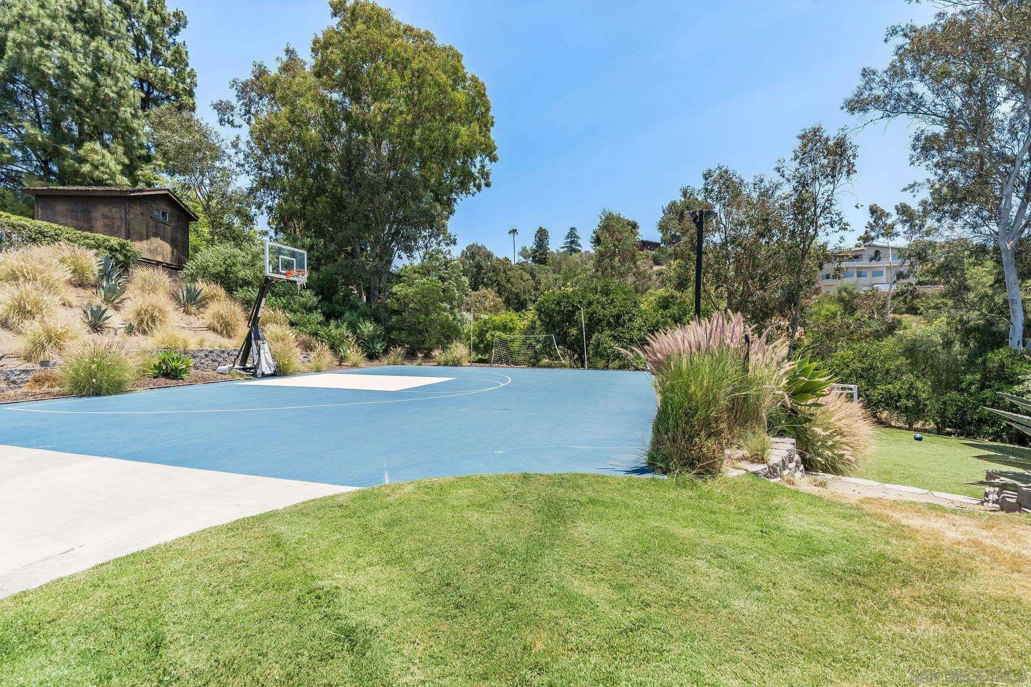 https://cdn.realtyfeed.com/cdn/127/250031689/481163d5127f5ddd22f8144b92289cf2.webp