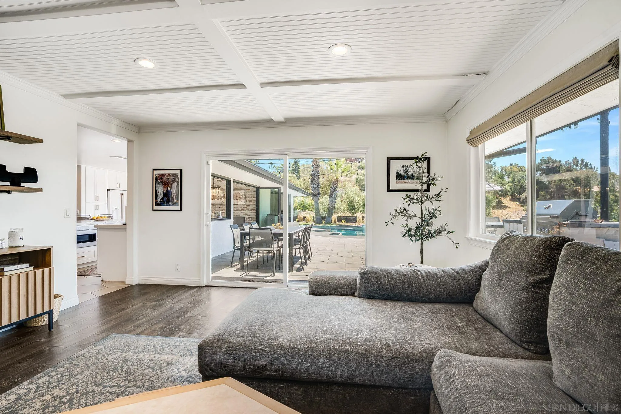 https://cdn.realtyfeed.com/cdn/127/250031689/4b406938ece6f4e824d71e96edda199b.webp