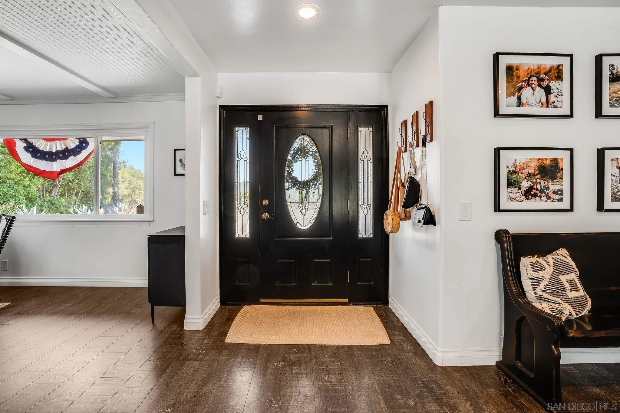 https://cdn.realtyfeed.com/cdn/127/250031689/881b36667e5632d246526903f93e60b3.webp