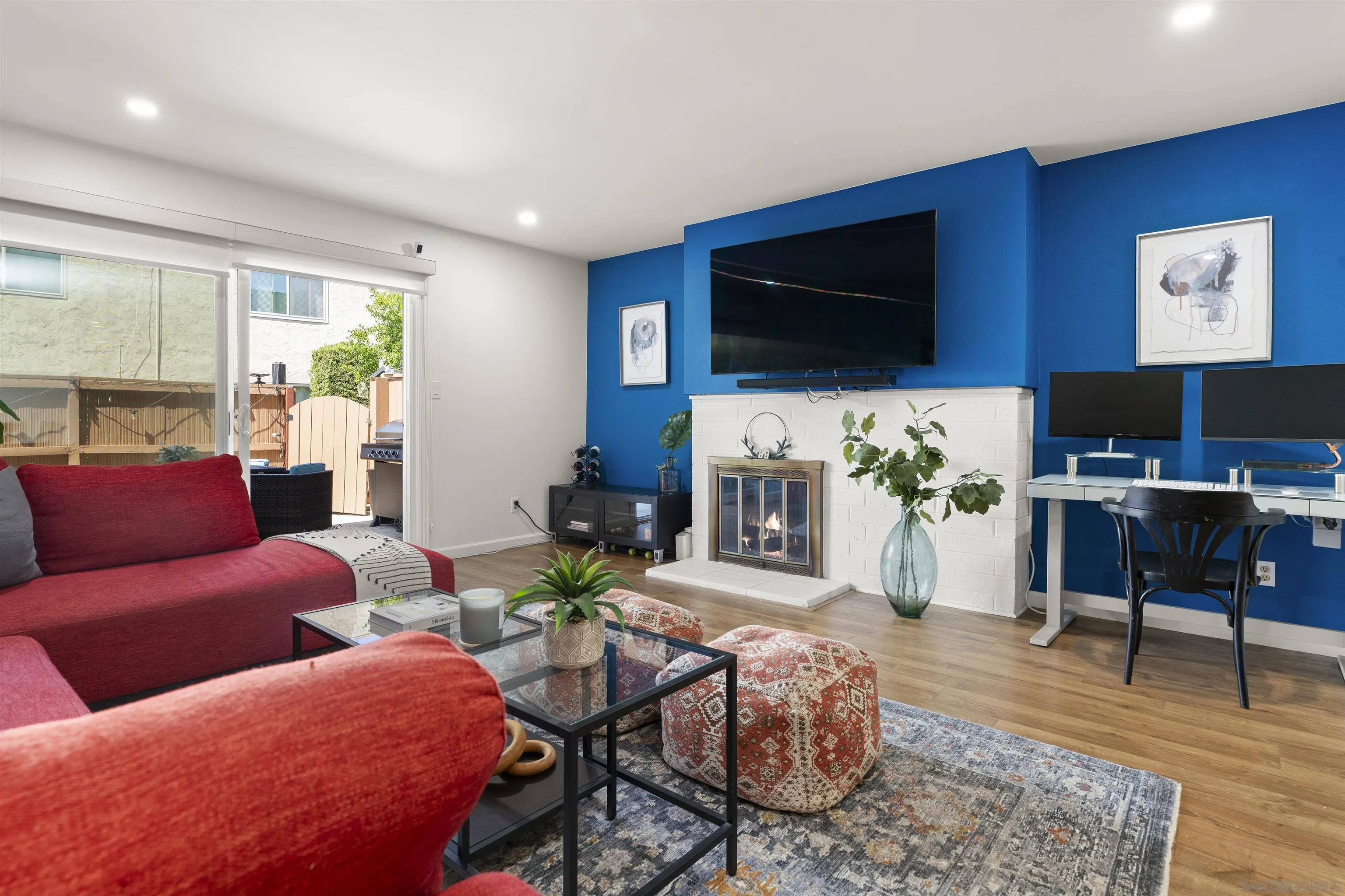 Photo #2: 250031694 Listing 