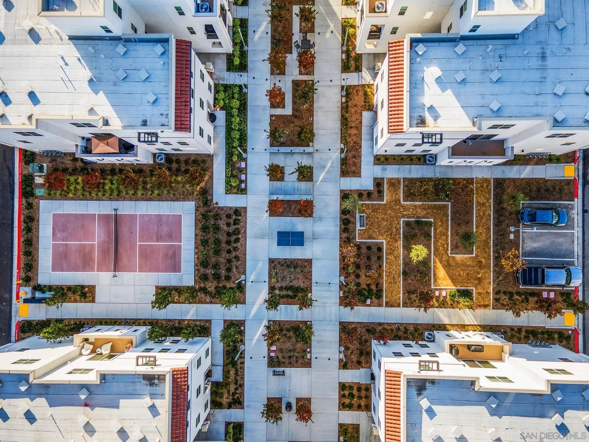 https://cdn.realtyfeed.com/cdn/127/250031703/8c4fa0200d68caa33a95784b96f2988c.webp