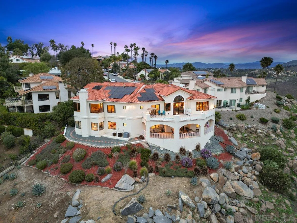 https://cdn.realtyfeed.com/cdn/127/250031715/7f288c674afb2aa32c89fc1431cb67df.webp