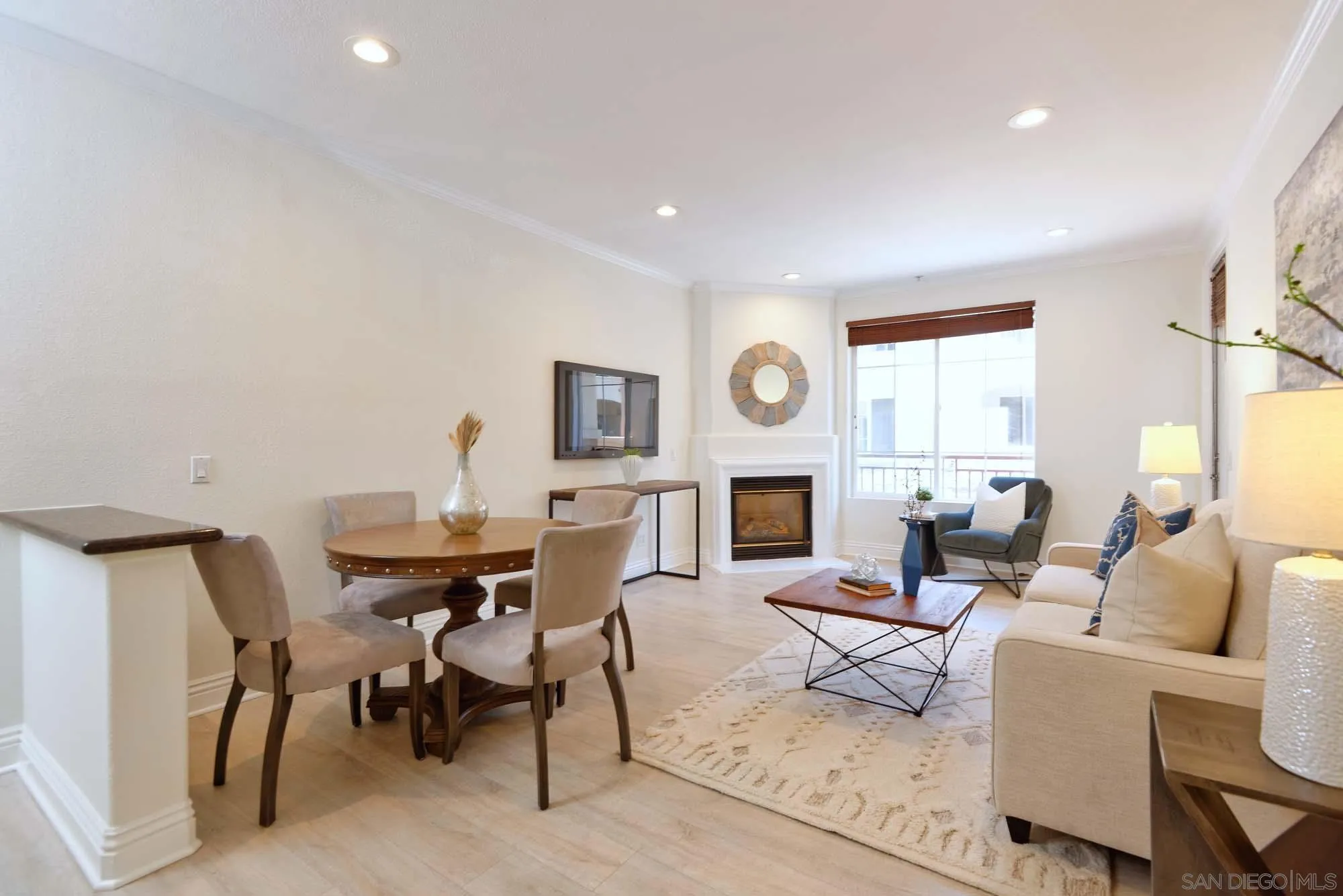 Photo #4: 250031745 Listing 