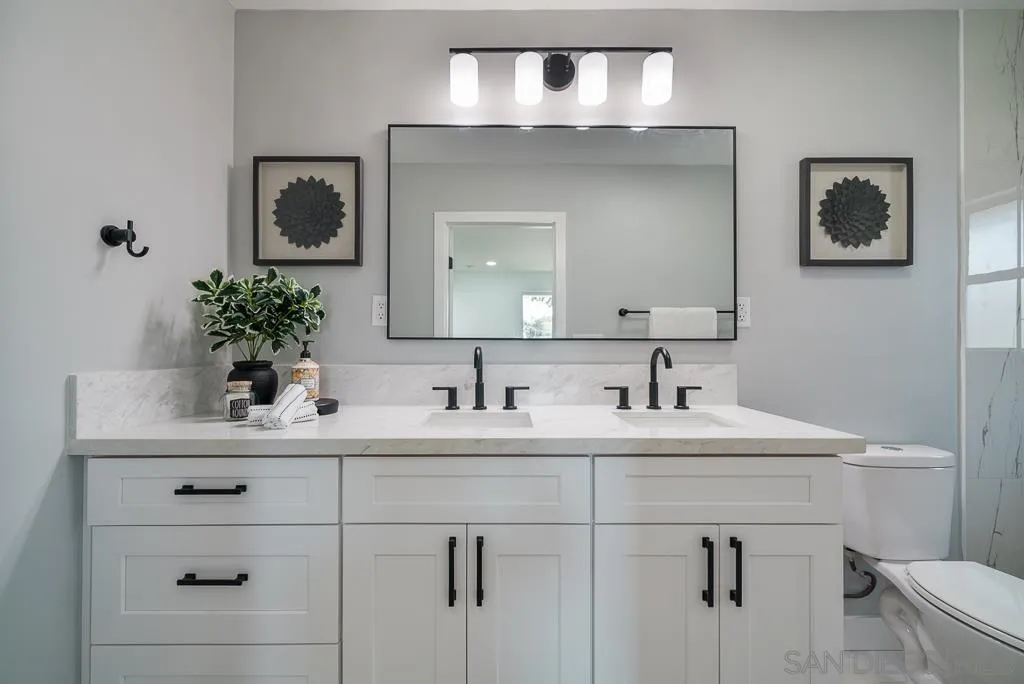 https://cdn.realtyfeed.com/cdn/127/250031755/88537baad08551a708ac853a53dae7ed.webp