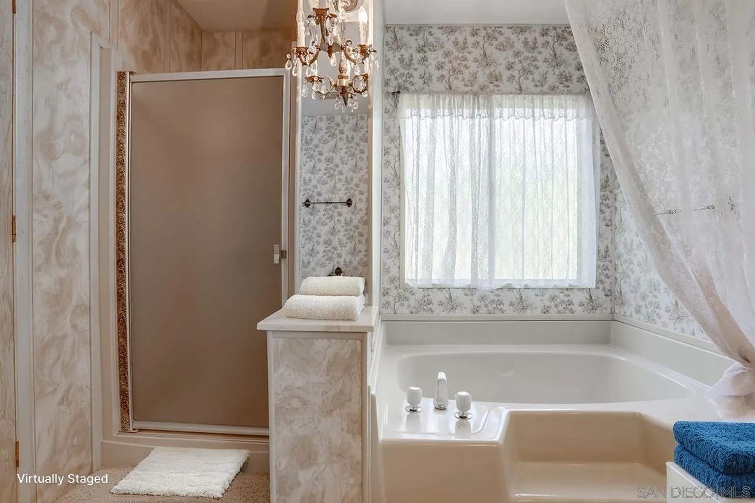 https://cdn.realtyfeed.com/cdn/127/250031768/cc23f84f8688e43611e24d42b0d1c33b.webp