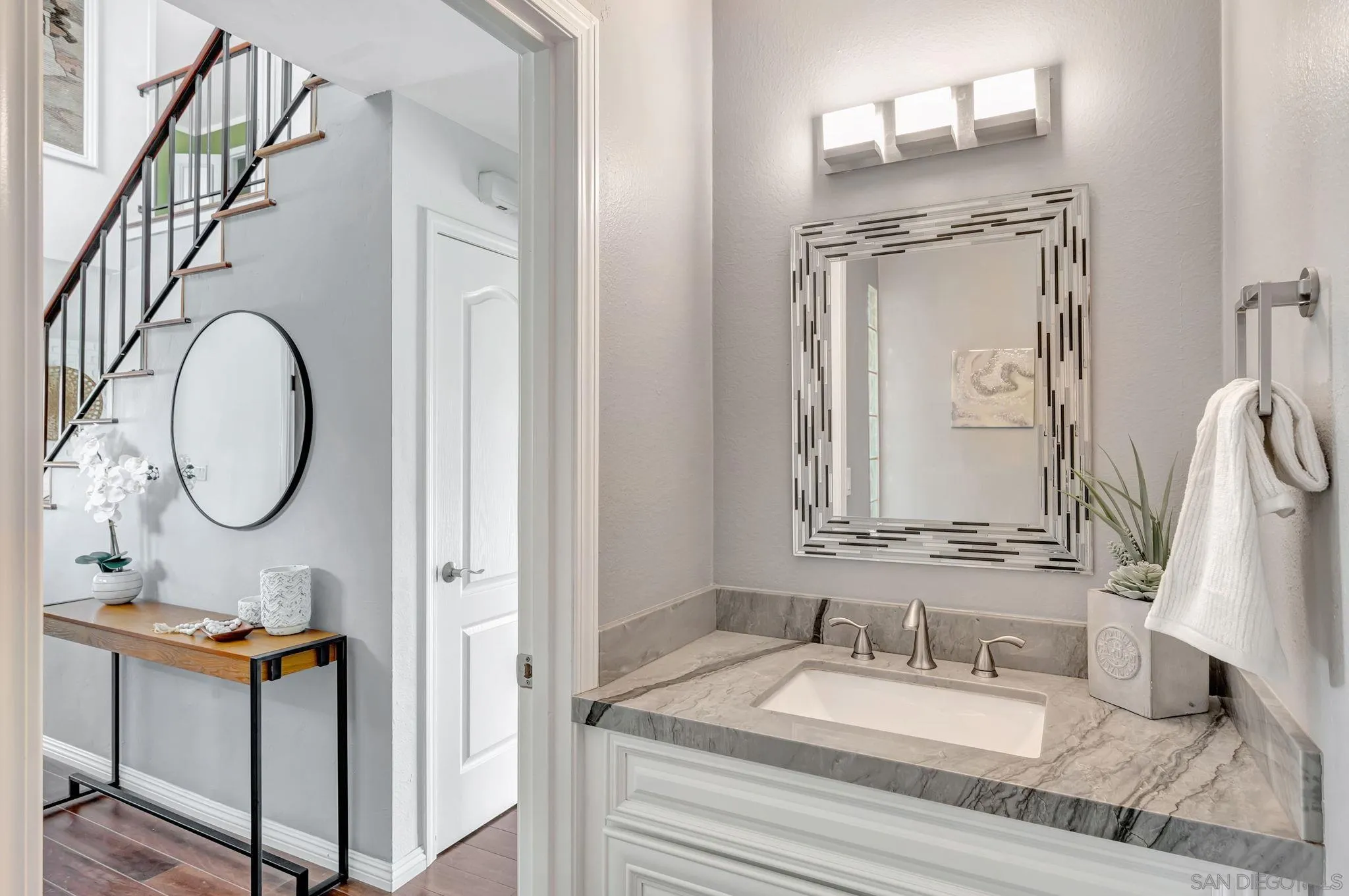 https://cdn.realtyfeed.com/cdn/127/250031778/4cad465e536d406092e0263d7edc77e8.webp