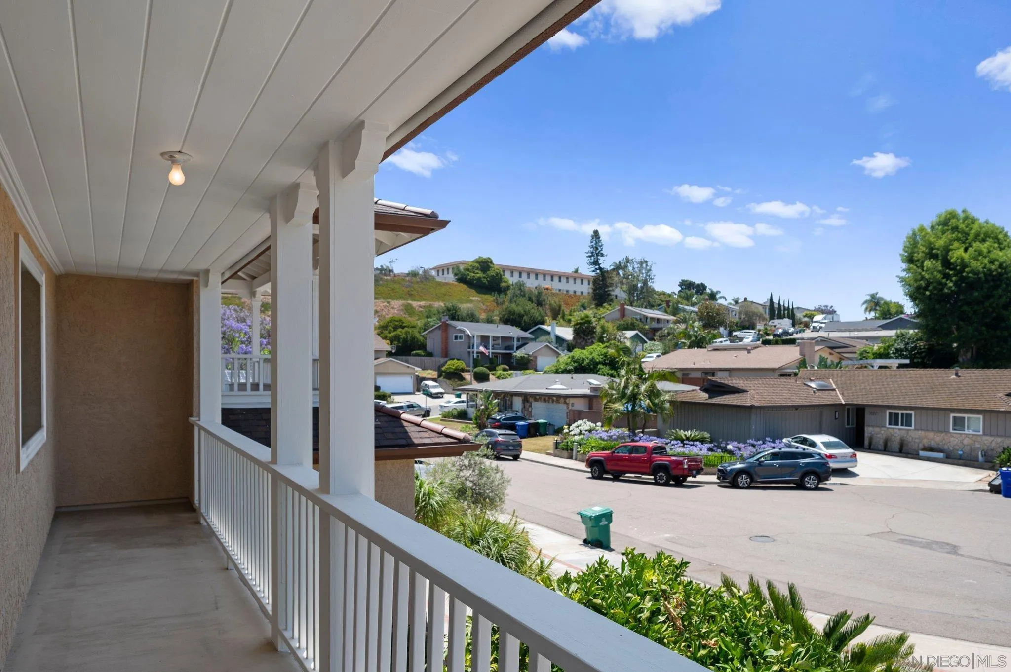 https://cdn.realtyfeed.com/cdn/127/250031778/5241a58ab9560973695cddf4378e72a1.webp