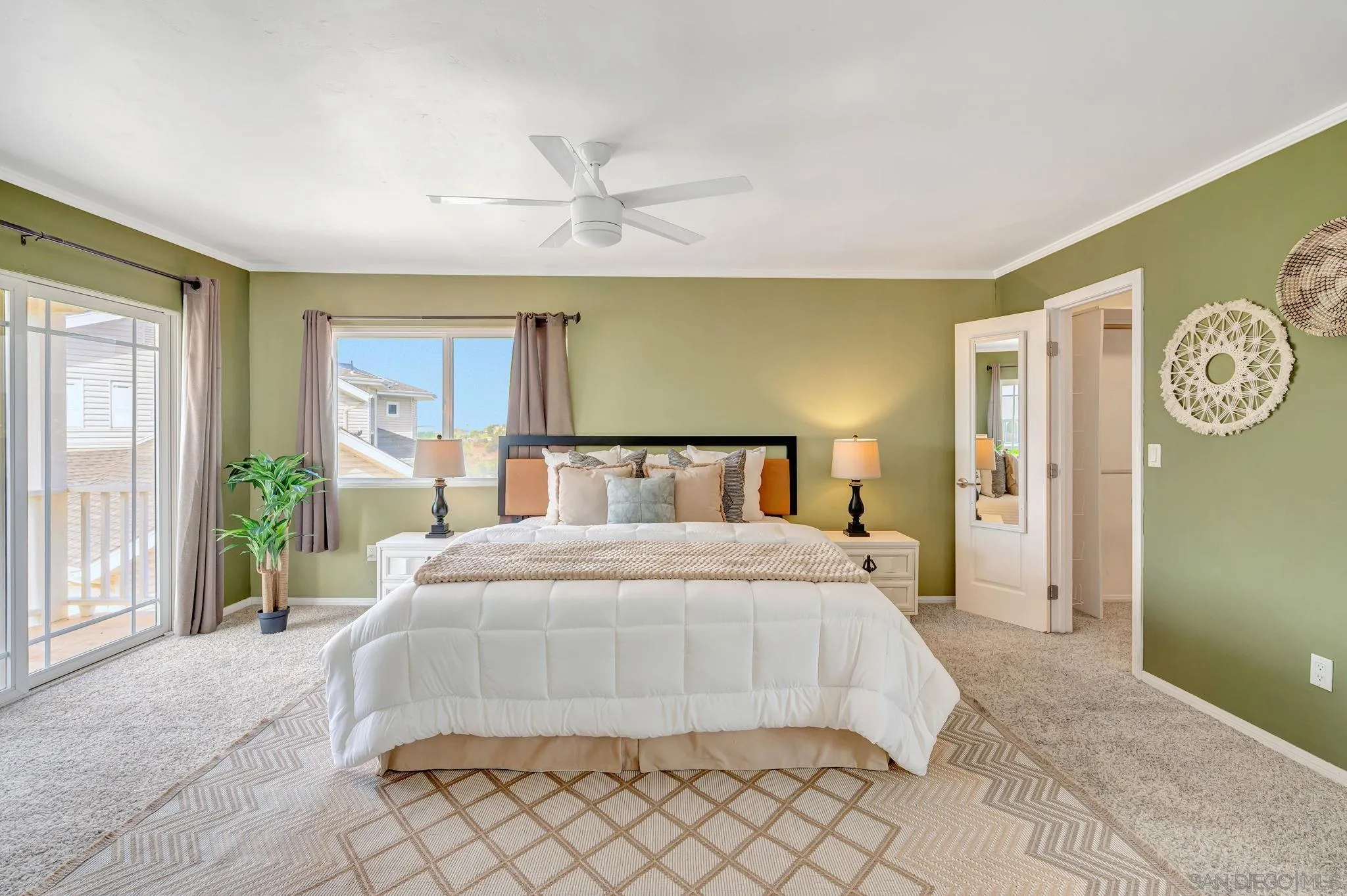 https://cdn.realtyfeed.com/cdn/127/250031778/8d56a04661fba2126d27b8dd0920693b.webp