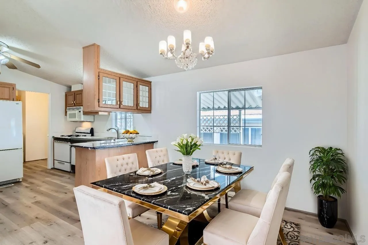 https://cdn.realtyfeed.com/cdn/127/250031781/6d37e276e1a273b82615cbfb1b78f1f0.webp