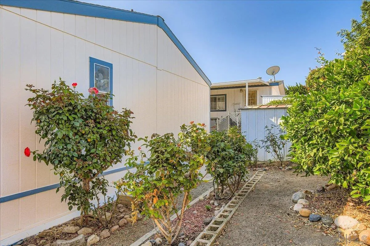 https://cdn.realtyfeed.com/cdn/127/250031781/a4300b4eb4eeda7741dd3740abdbd334.webp