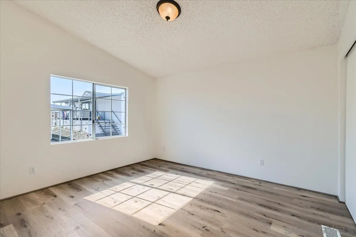 https://cdn.realtyfeed.com/cdn/127/250031781/cb14193d313c67a868eaaf508b15c354.webp