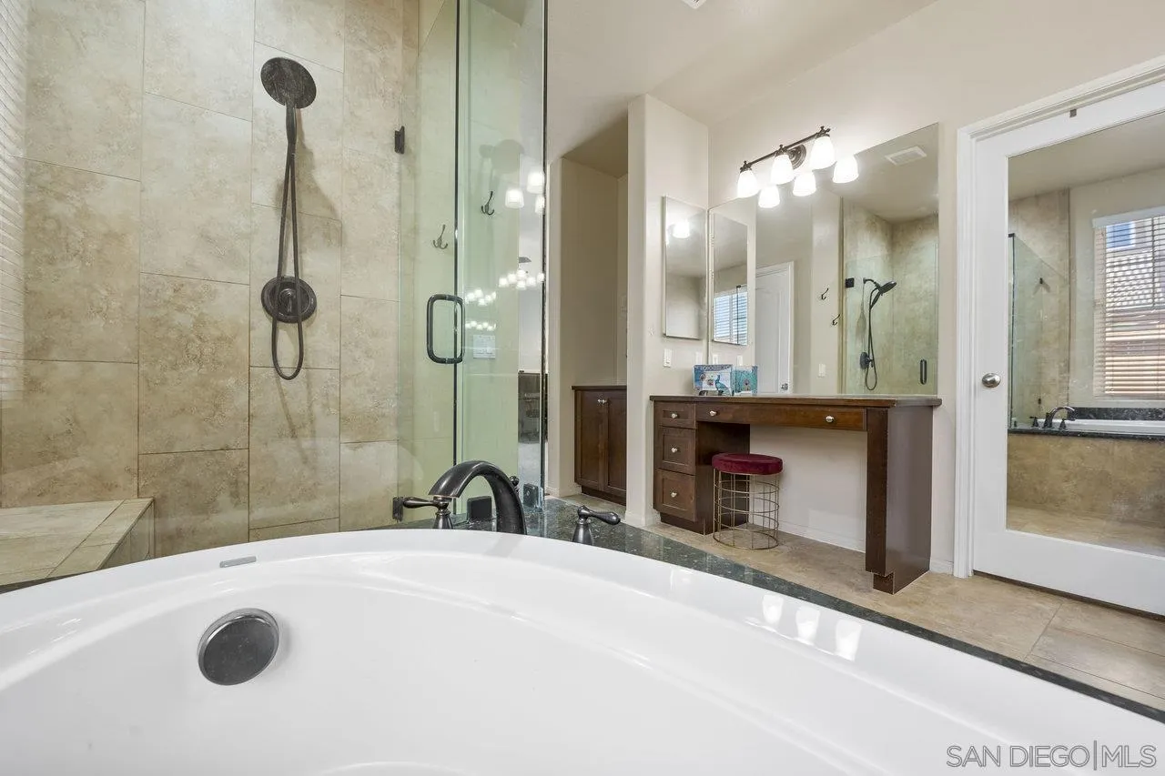 https://cdn.realtyfeed.com/cdn/127/250031789/6a1fc50245813f075c2128dbc8b65b84.webp