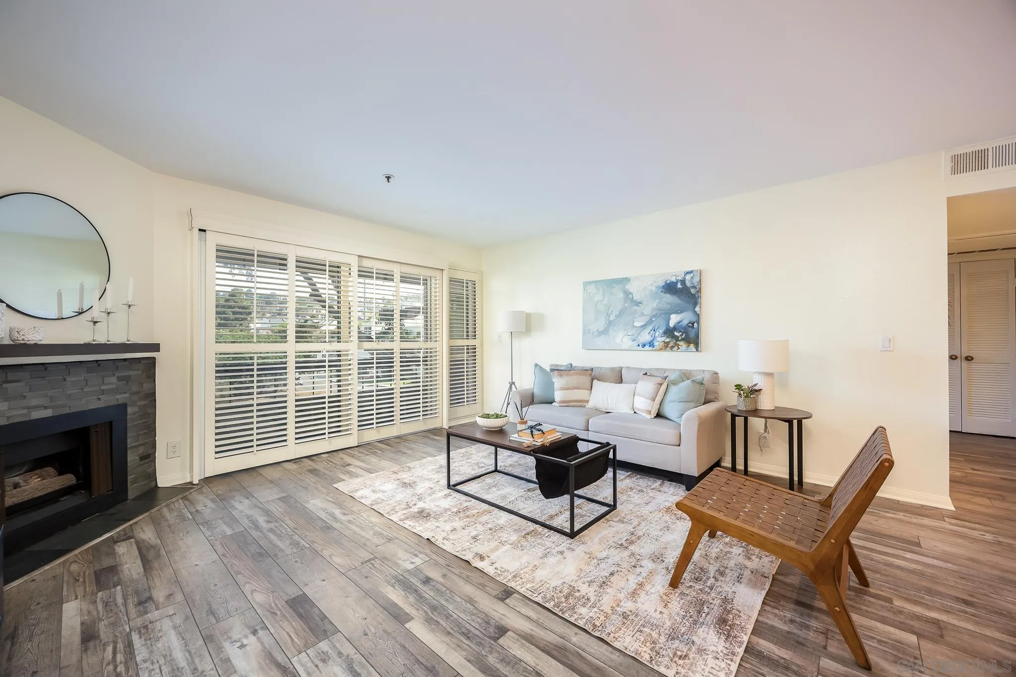 Photo #4: 250031792 Listing 