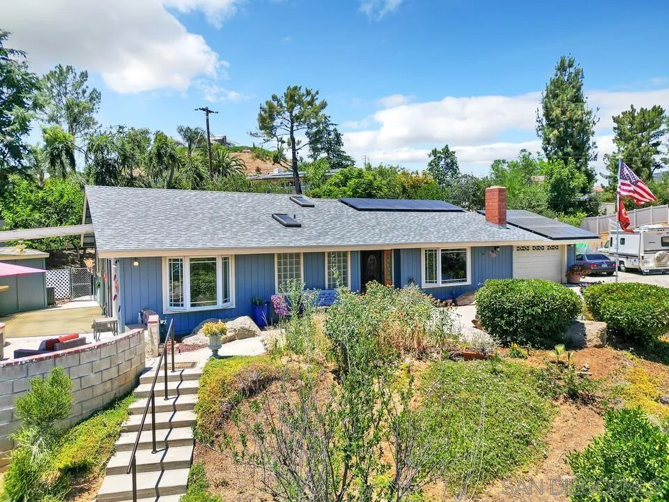 https://cdn.realtyfeed.com/cdn/127/250031804/4881578c4e480d8307e40c25f8a7c523.webp