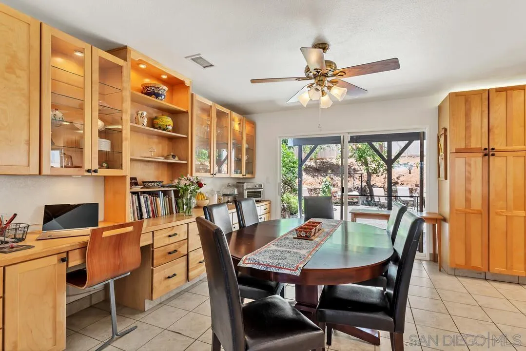 https://cdn.realtyfeed.com/cdn/127/250031804/4a6bdf2398d97f975093b0fa3151fabc.webp