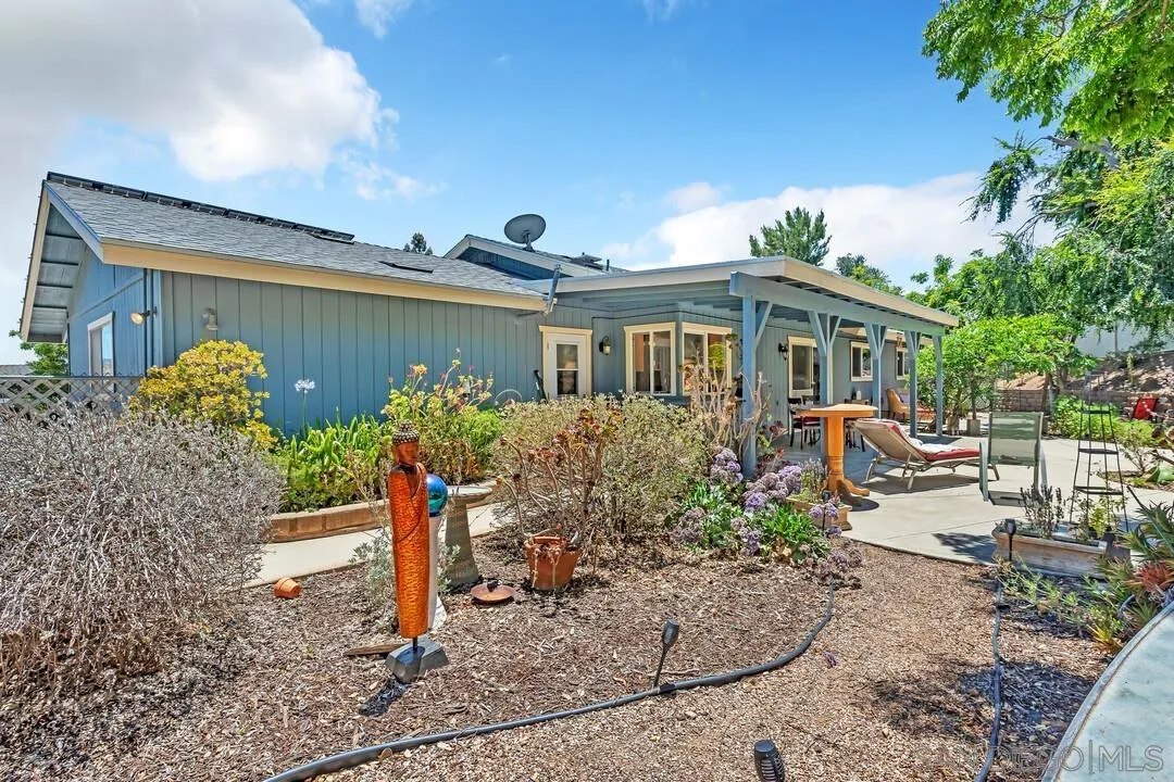 https://cdn.realtyfeed.com/cdn/127/250031804/596e245899f56f0ce893ef7167766c53.webp