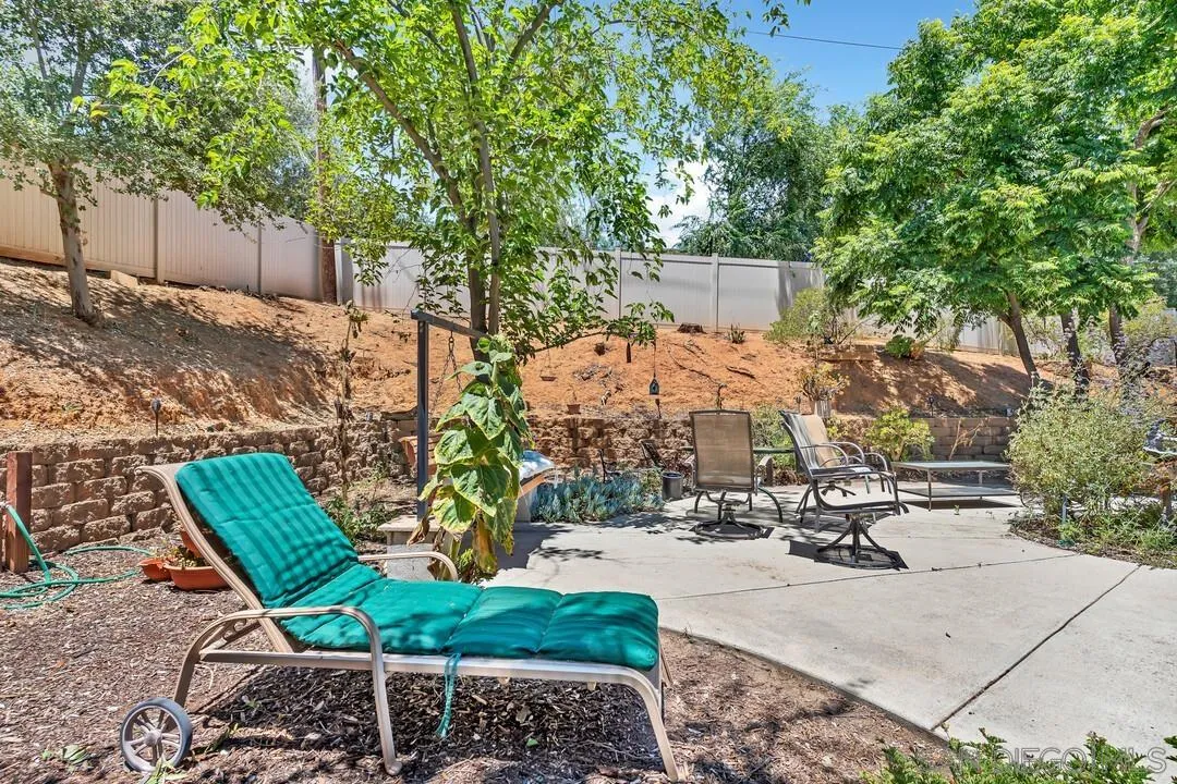 https://cdn.realtyfeed.com/cdn/127/250031804/6da472386b1149085585d347d5eb8e16.webp