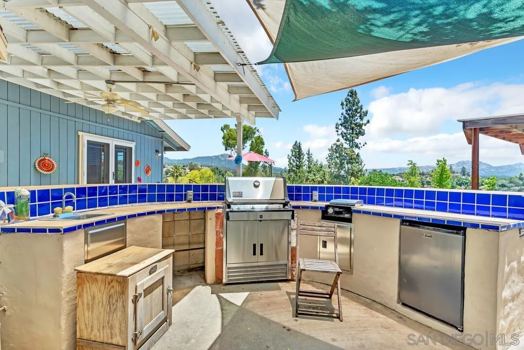 https://cdn.realtyfeed.com/cdn/127/250031804/7c6a4879c50629242c97f7c98fe9b9da.webp