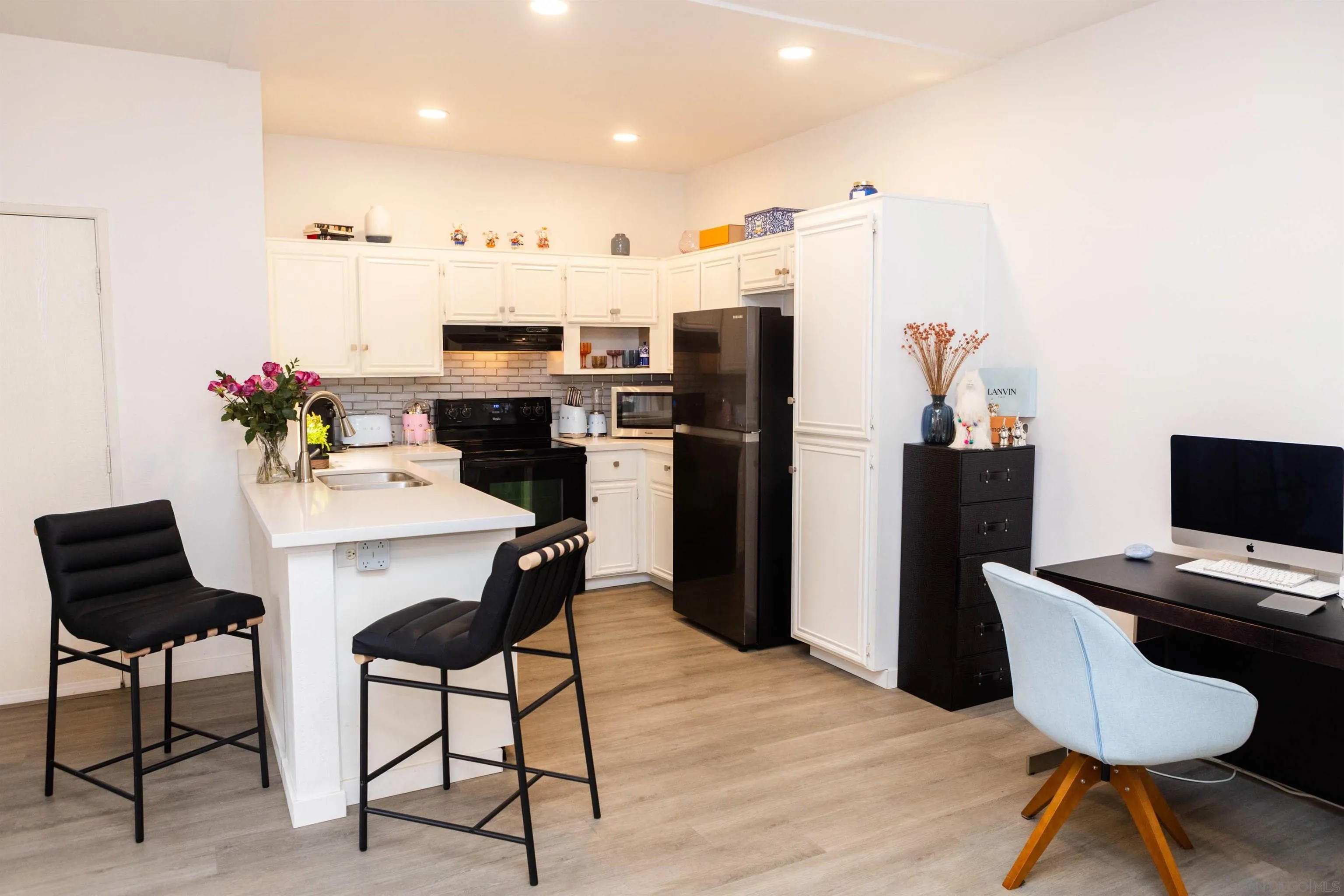 Photo #4: 250031809 Listing 