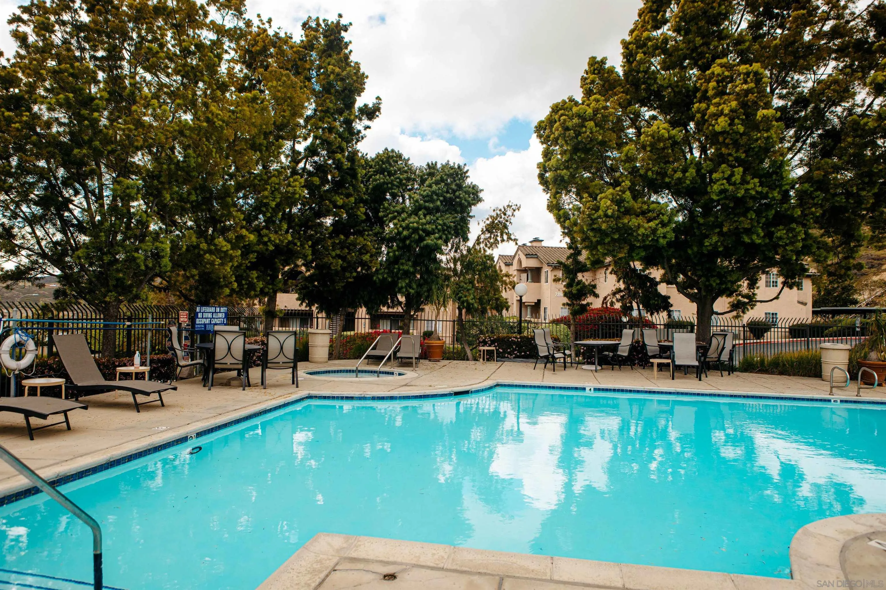 Photo #10: 250031809 Listing: Photo #10