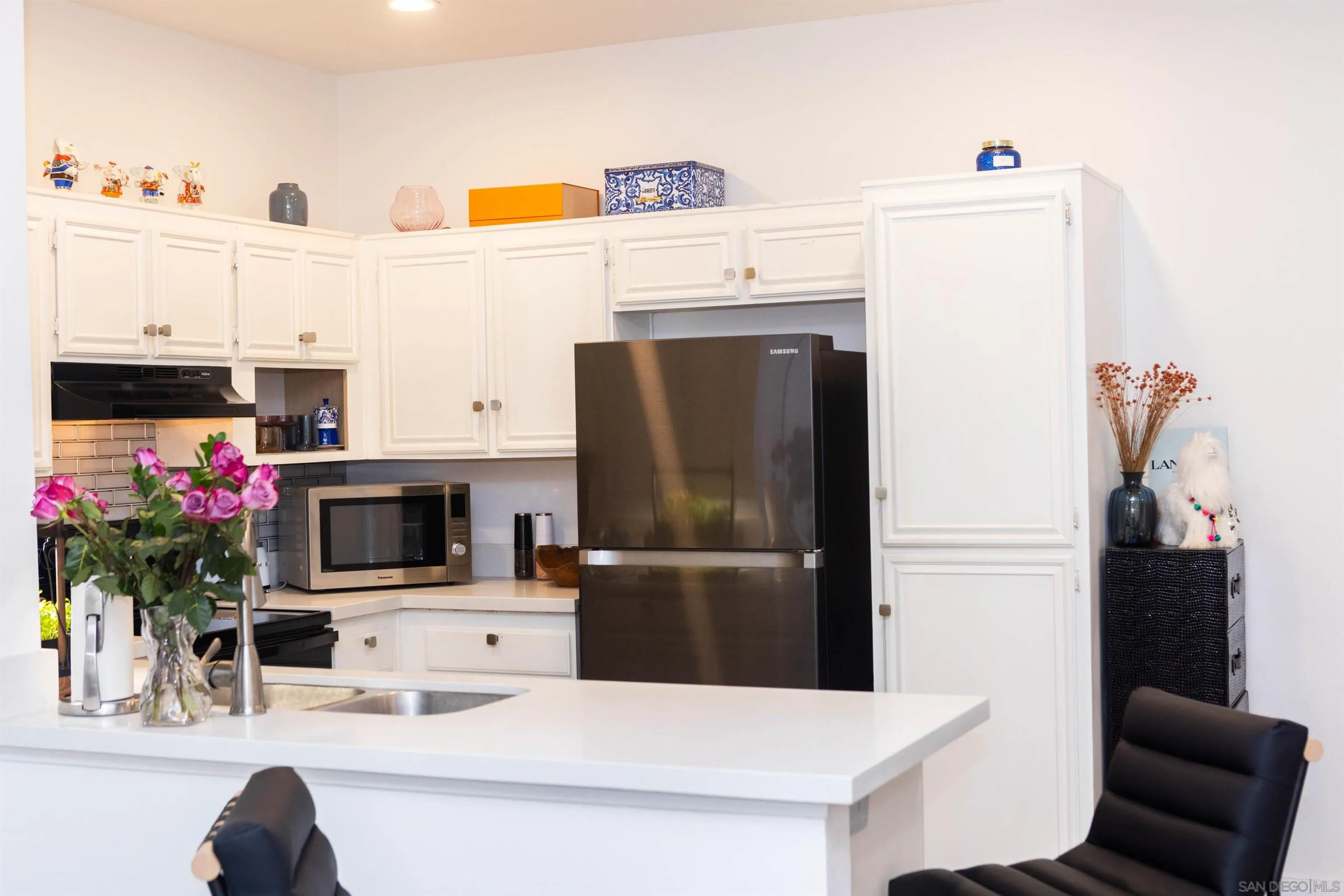 Photo #5: 250031809 Listing 