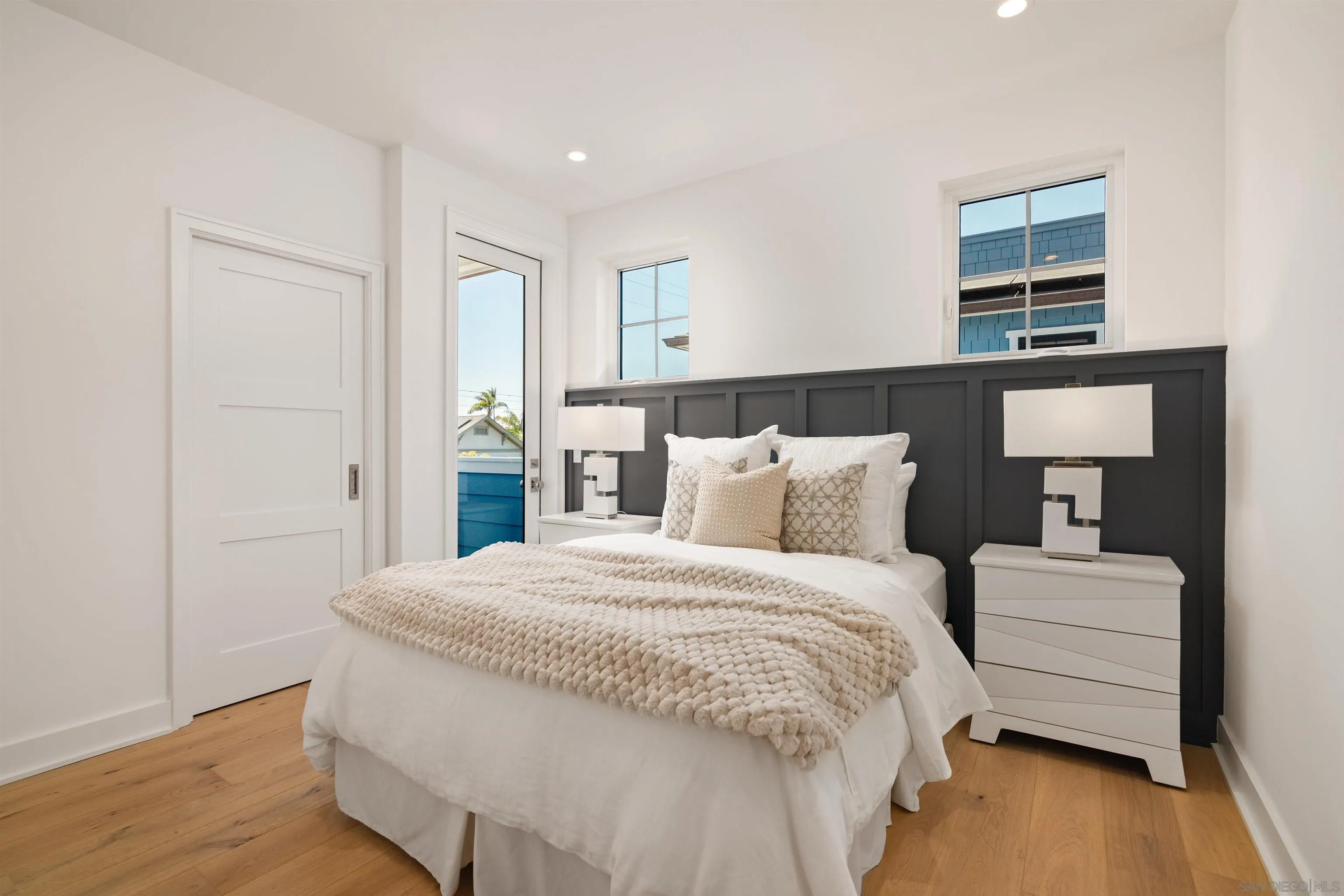 https://cdn.realtyfeed.com/cdn/127/250031810/e3b70a1ea1697de2491fedae169d38e2.webp