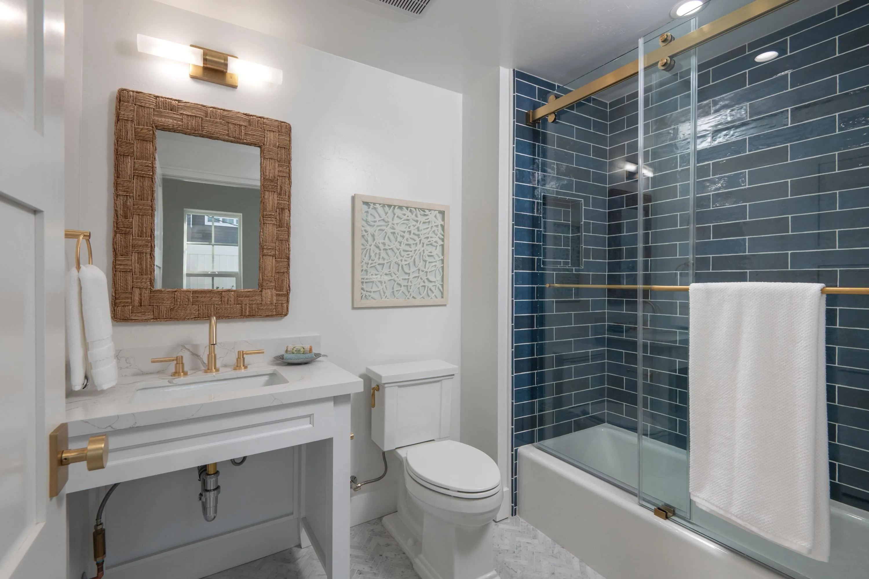 Photo #4: 250031812 Listing 