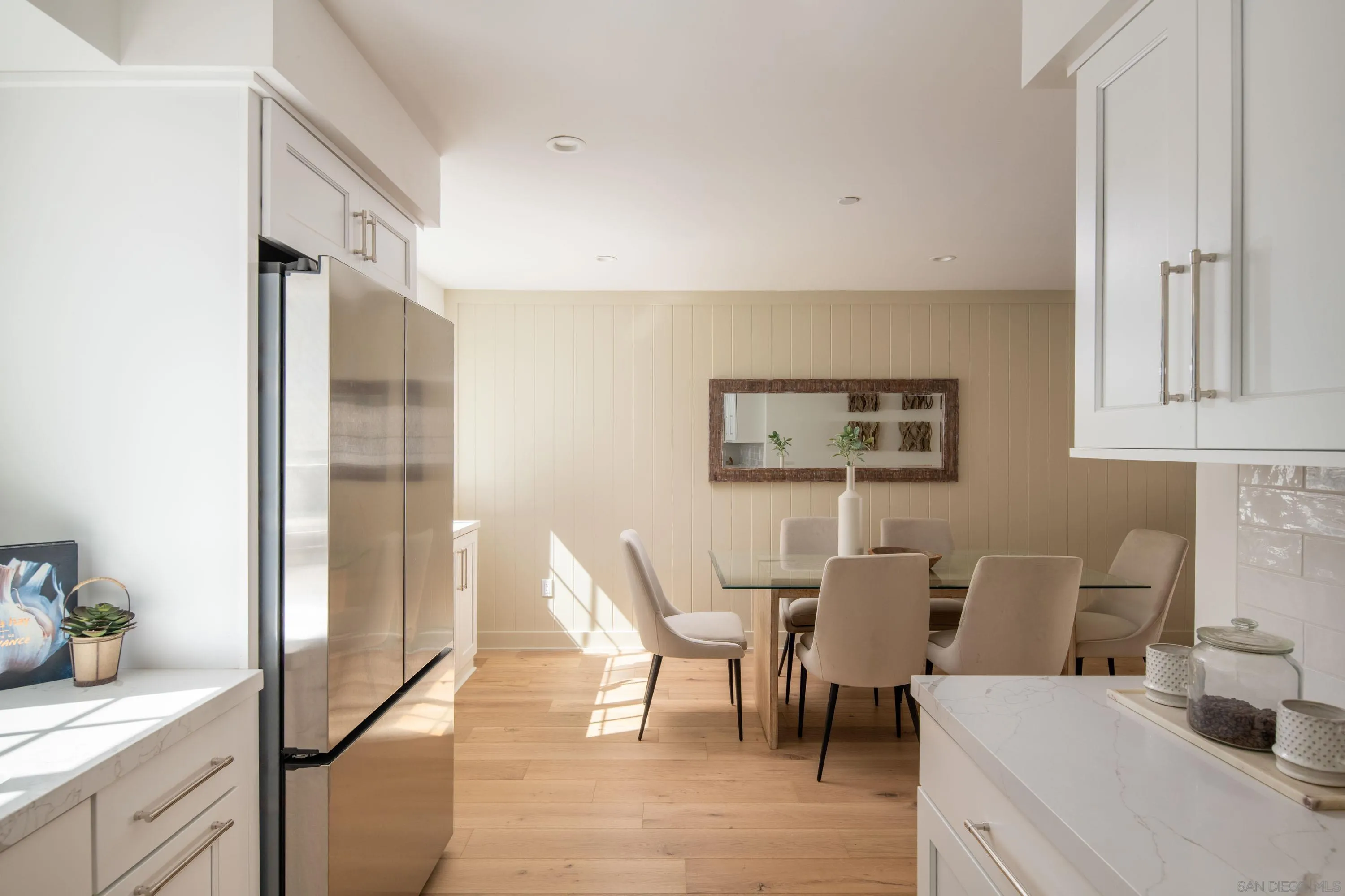 https://cdn.realtyfeed.com/cdn/127/250031815/1290a246daef69d10355676bf6a29e89.webp