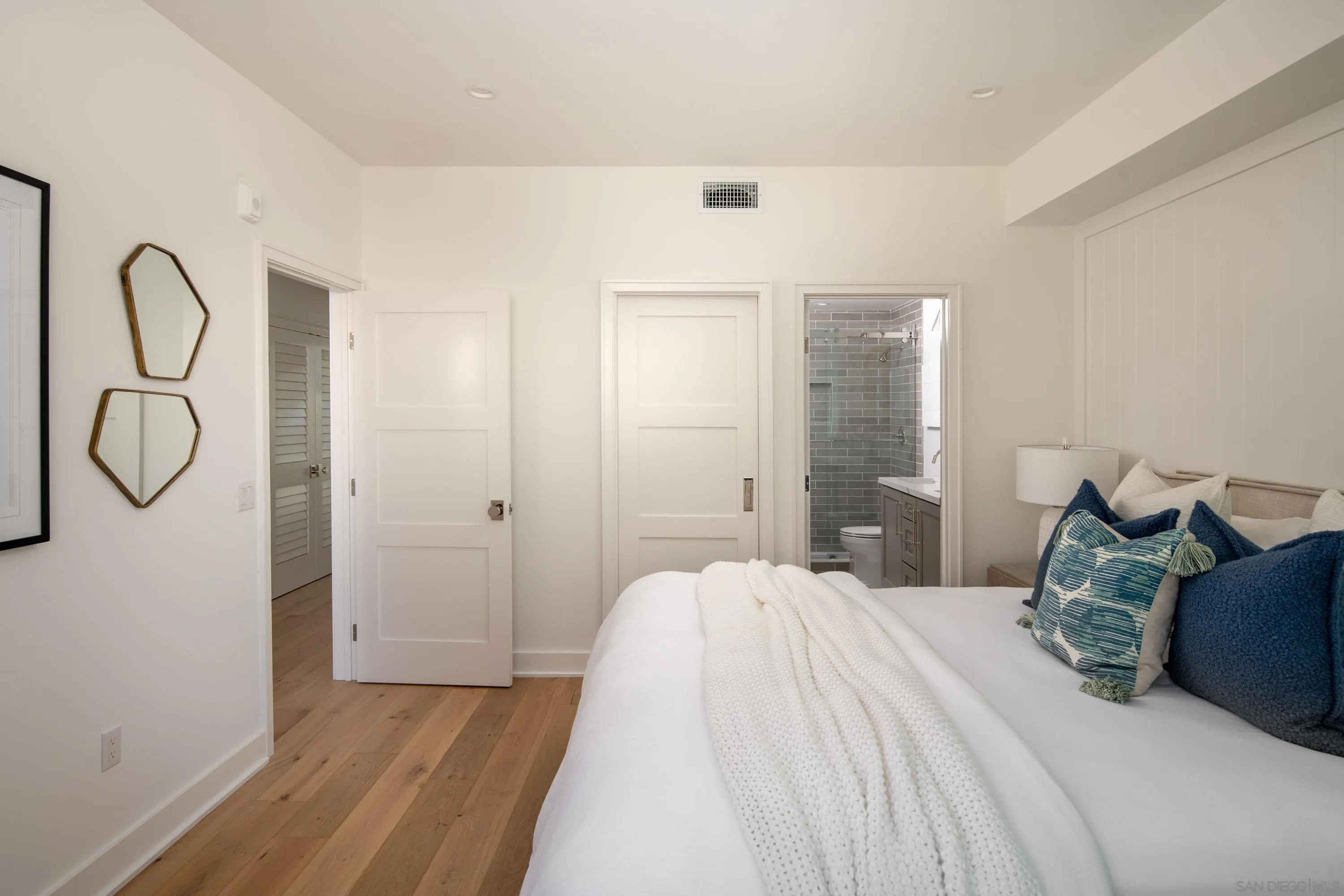 https://cdn.realtyfeed.com/cdn/127/250031815/9babad1fd517a592e7313b019b8afa66.webp