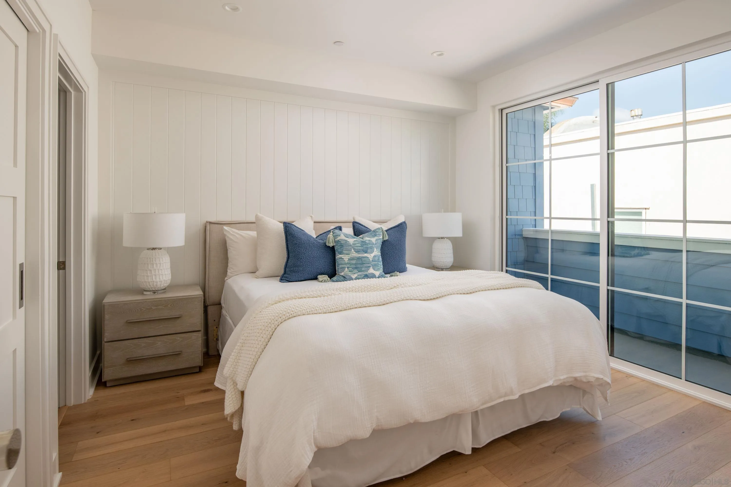 https://cdn.realtyfeed.com/cdn/127/250031815/abf672b0da61aa6ba7e89084c18e5b45.webp