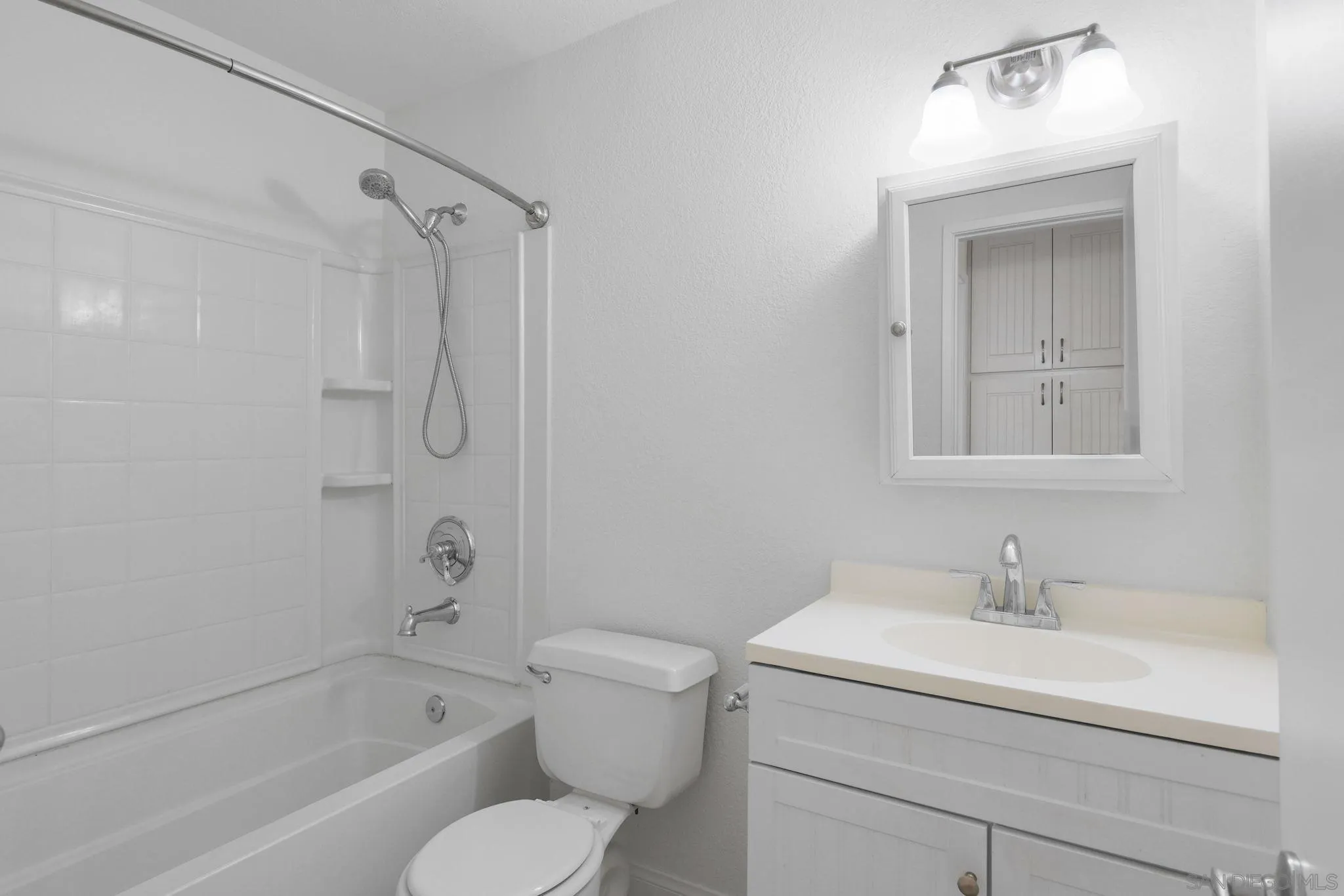 Photo #11: 250031875 Listing: Photo #11